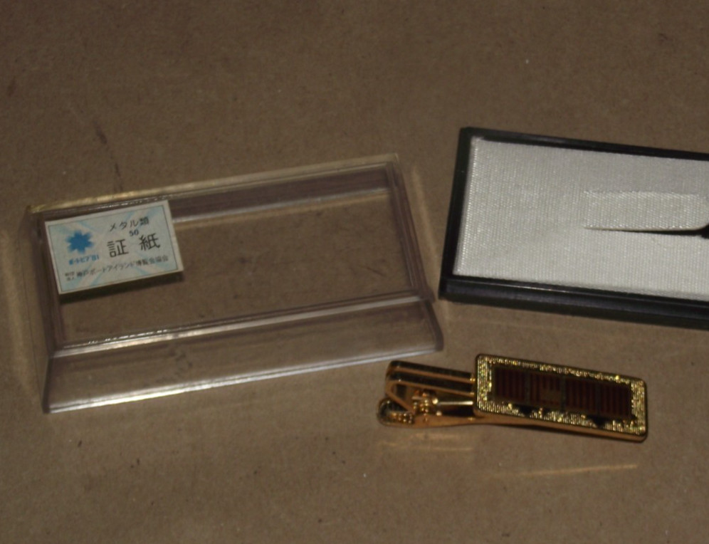 VINTAGE 1979 JAPAN BOXCAR TRAIN TIE BAR CLIP RAILROAD EXC 2