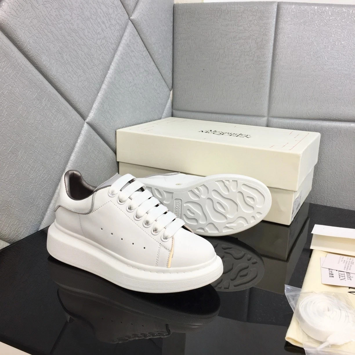 Alexander McQueen Oversized  Trainers White