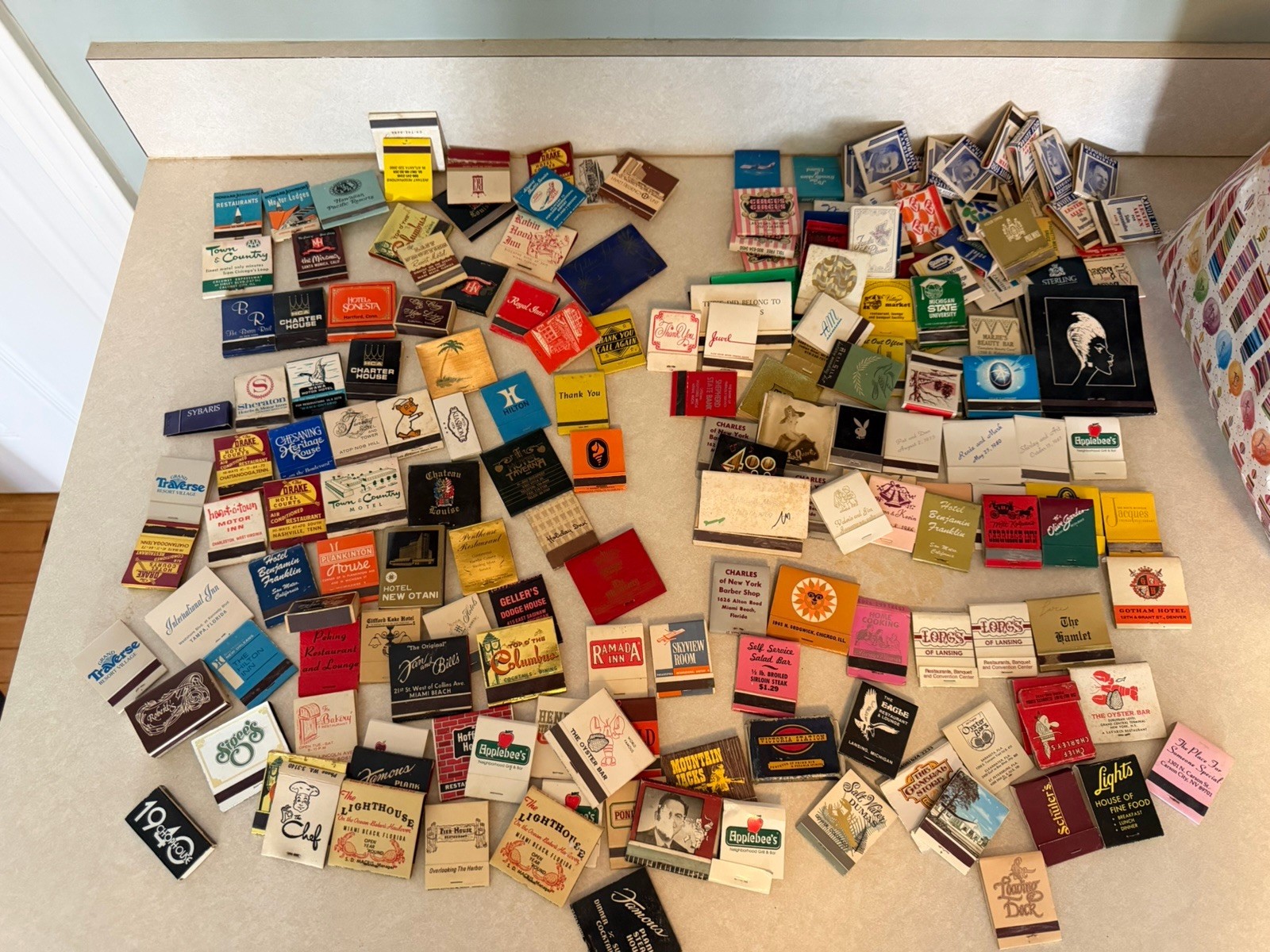 Vintage Lot 180+ Matchbooks 60s-90s Many States Hotel Restaurant 