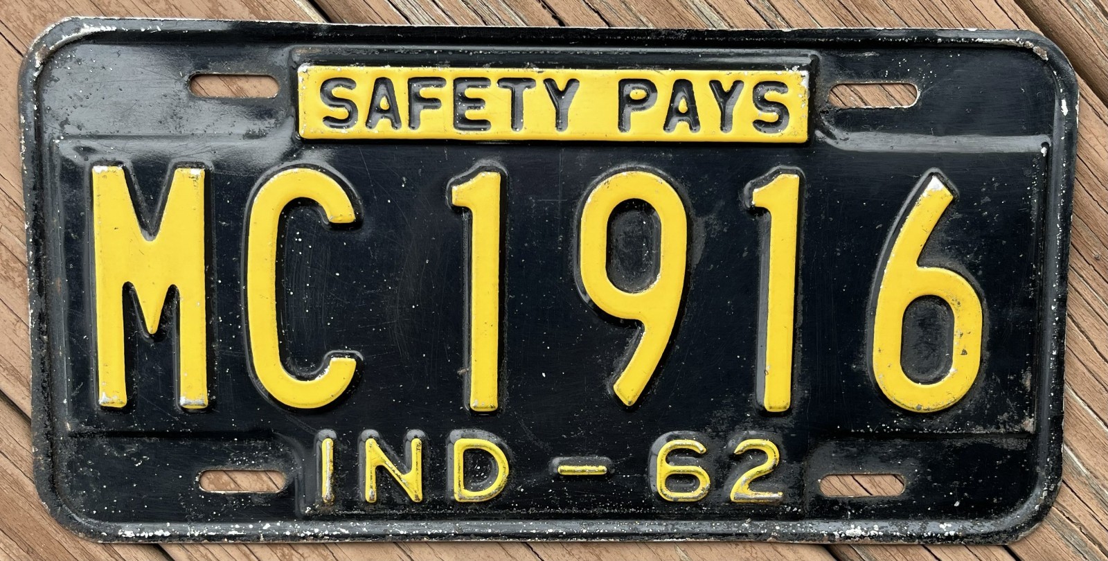 1962 Indiana License Plate-Safety Pays