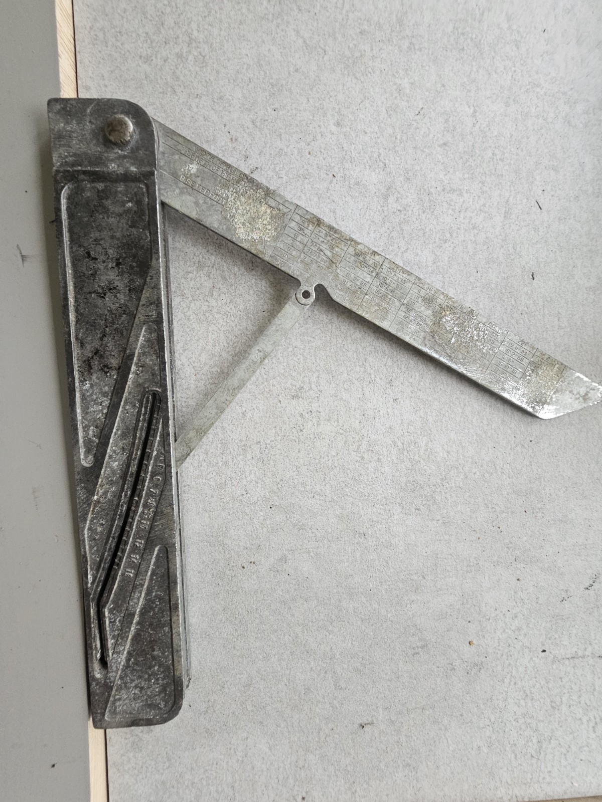 Vintage Sharp's Automatic Framer Calculation Square Rafter Gauge Carpenter Tool