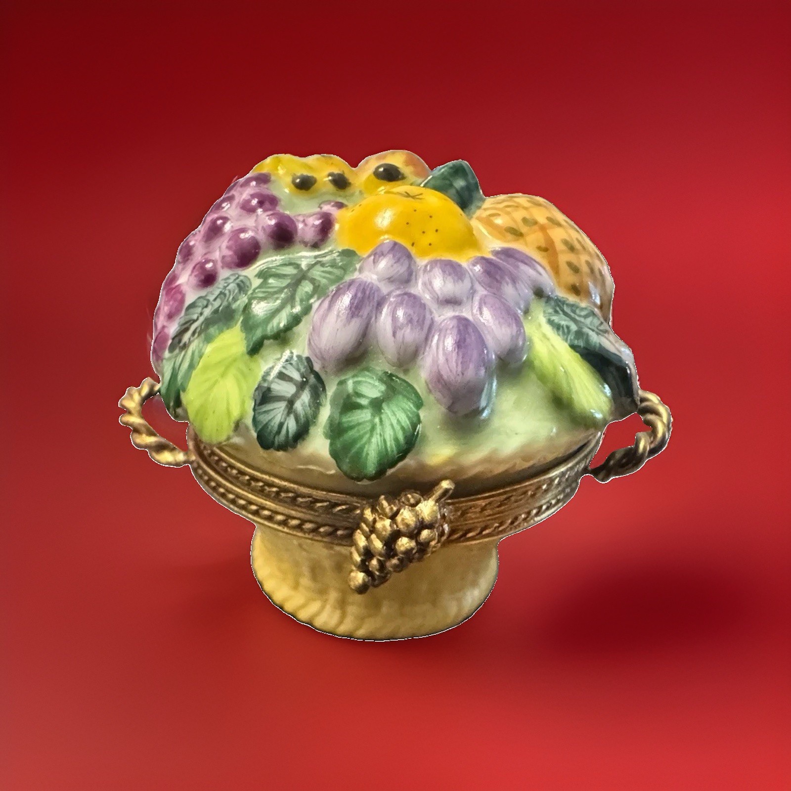 *VINTAGE* Limoges France PEINT MAIN Chamart Exclusif Fruit Basket Box 1993