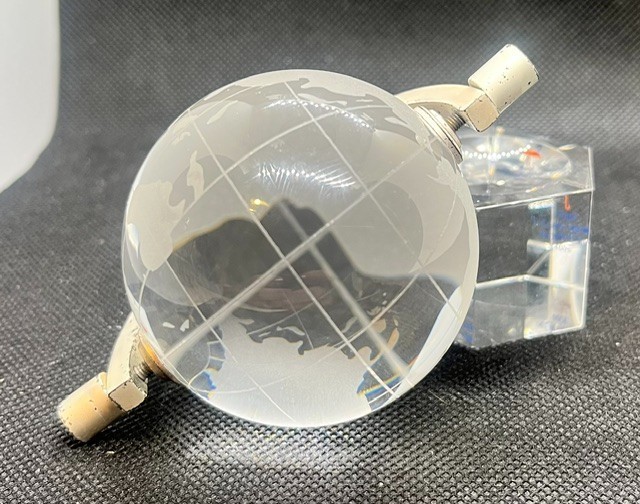 Vintage Crystal World Earth Globe Etched Crystal World 4\
