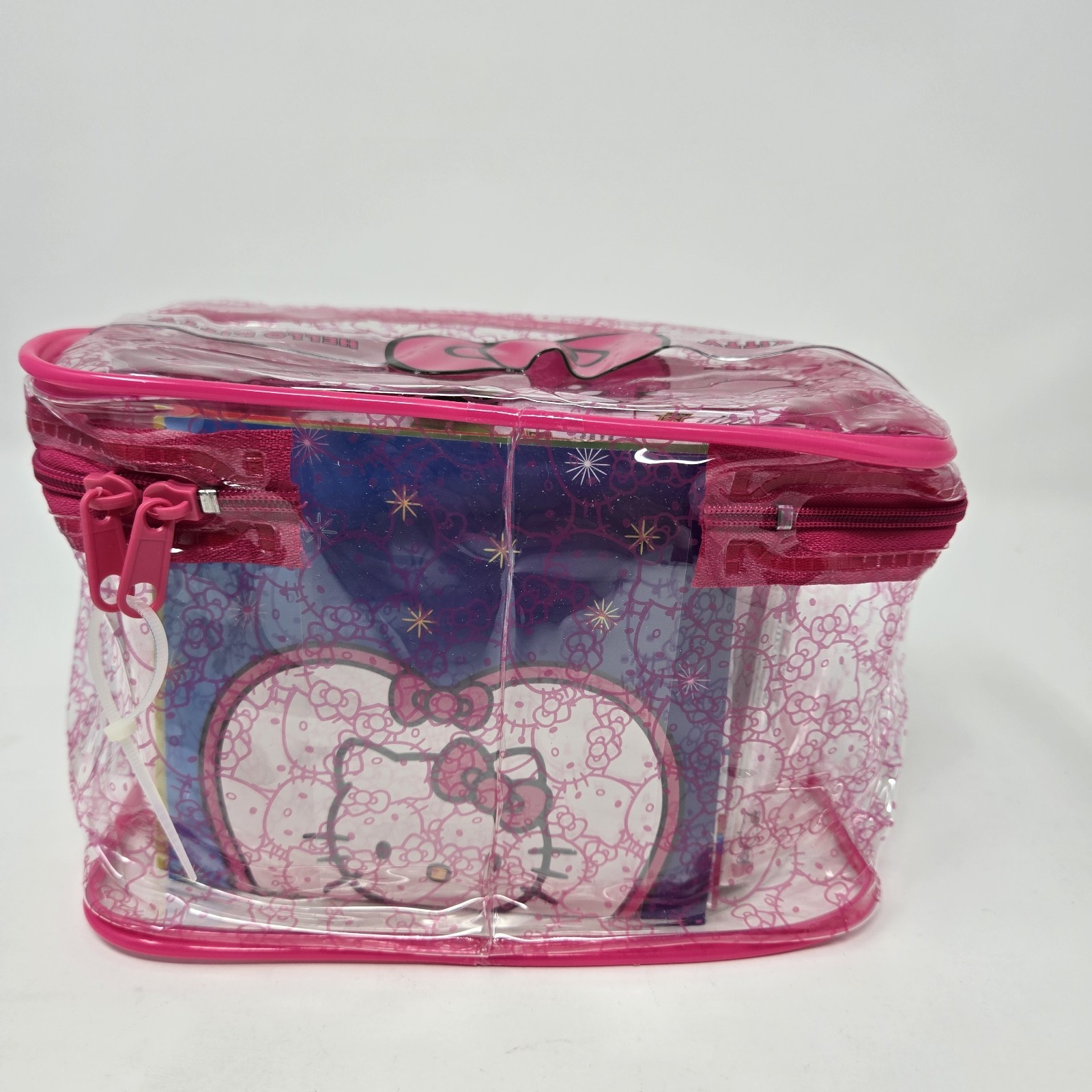 Hello Kitty 40th Anniversary Carry All Case Upper Deck 2014 Trading Cards & figs Hello Kitty 40th Anniversary Carry All Case Upper Deck 2014 Trading Cards & figs