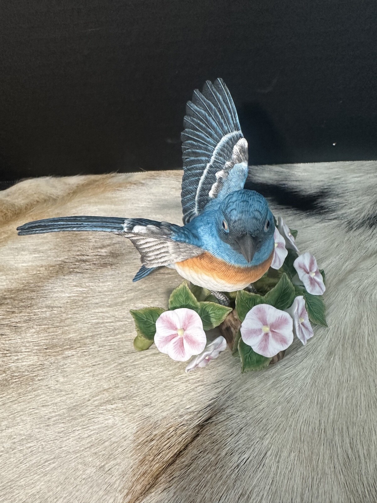 Lenox Lazuli Bunting Fine Porcelain Figurine Bird 2000 4.3 in Tall Beautiful