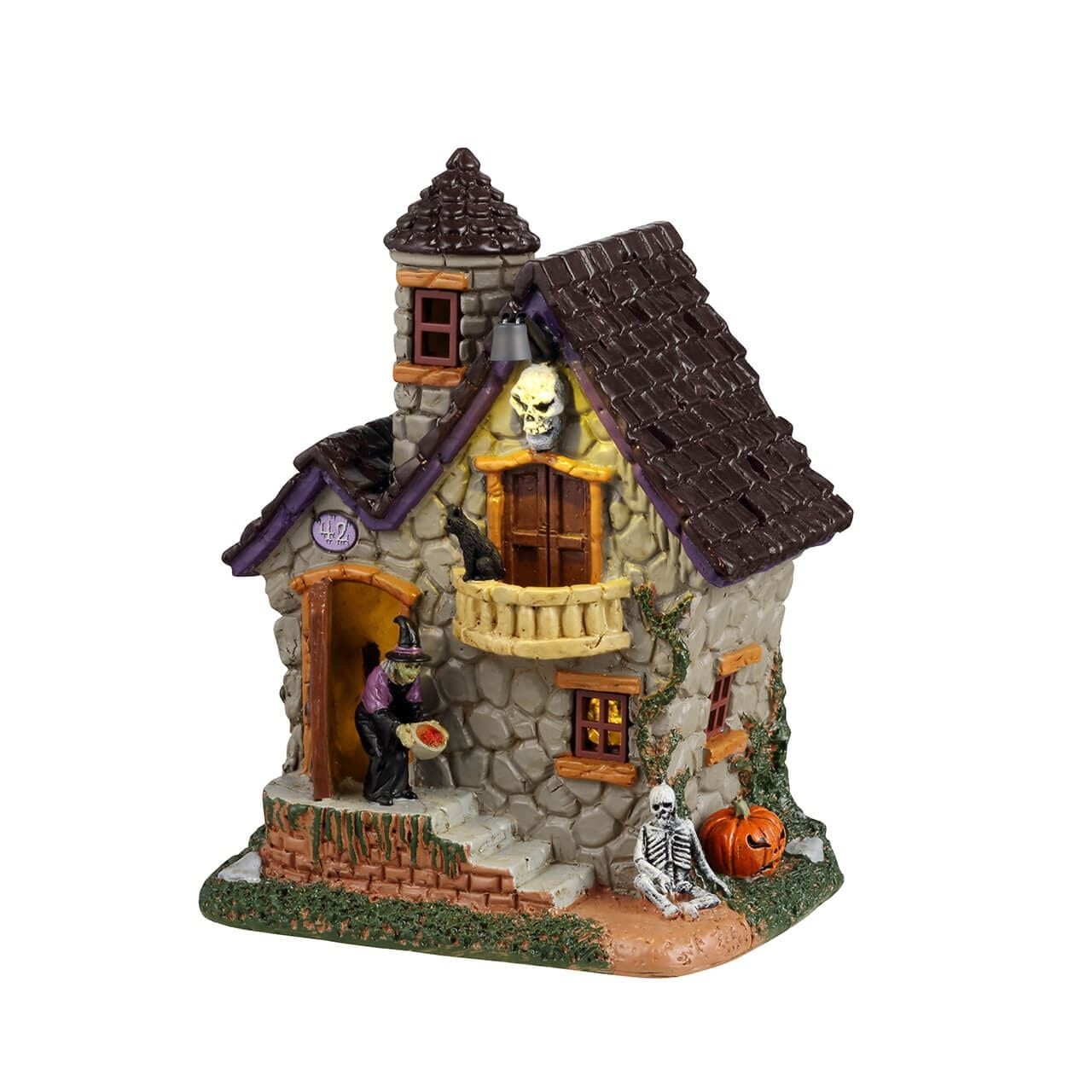 Lemax Spooky Town Halloween Village Witchs Treats with Creepy Black Cat 44362