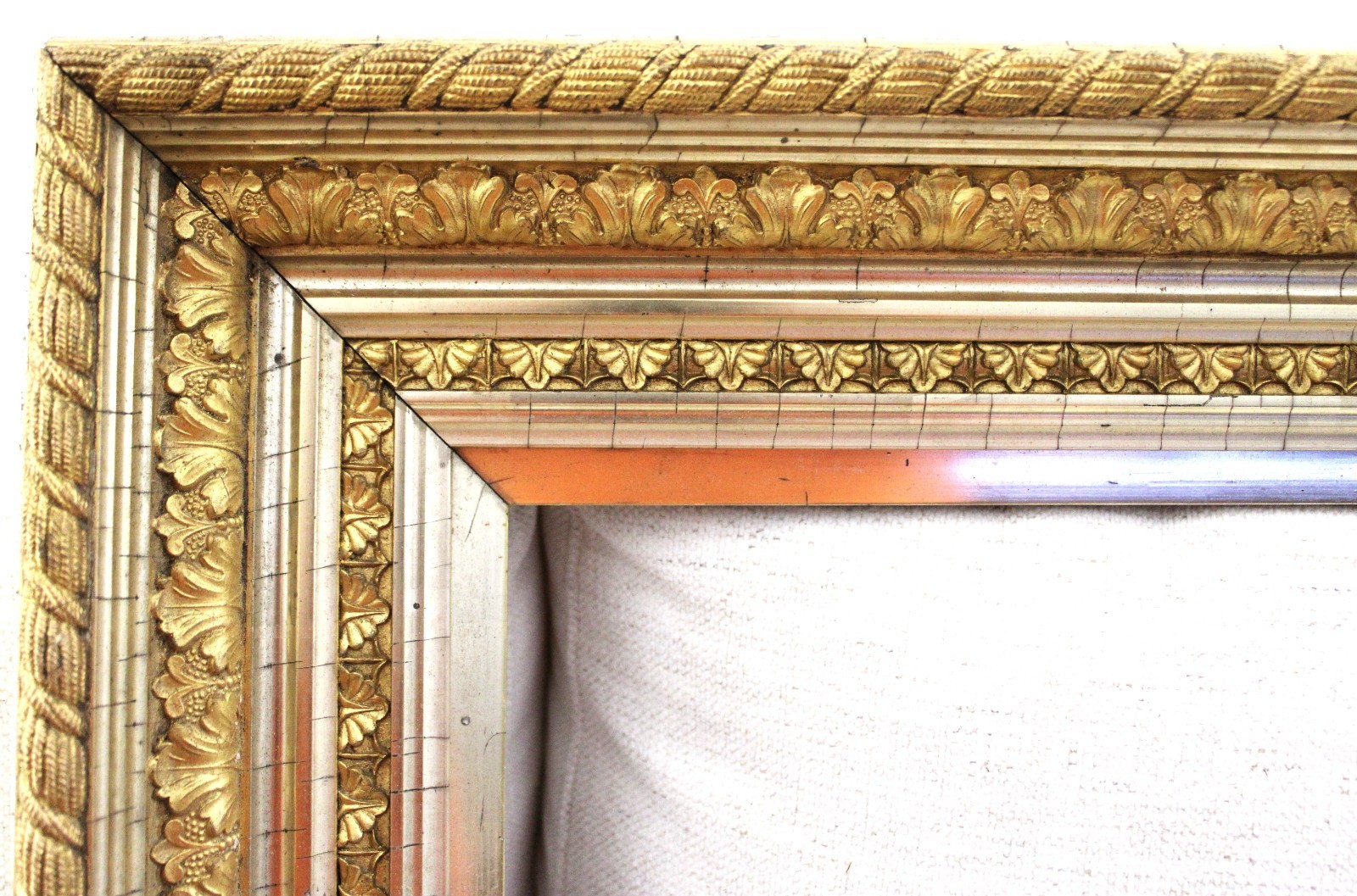 LG SUPERB ANTIQUE FIT 18 X 26\