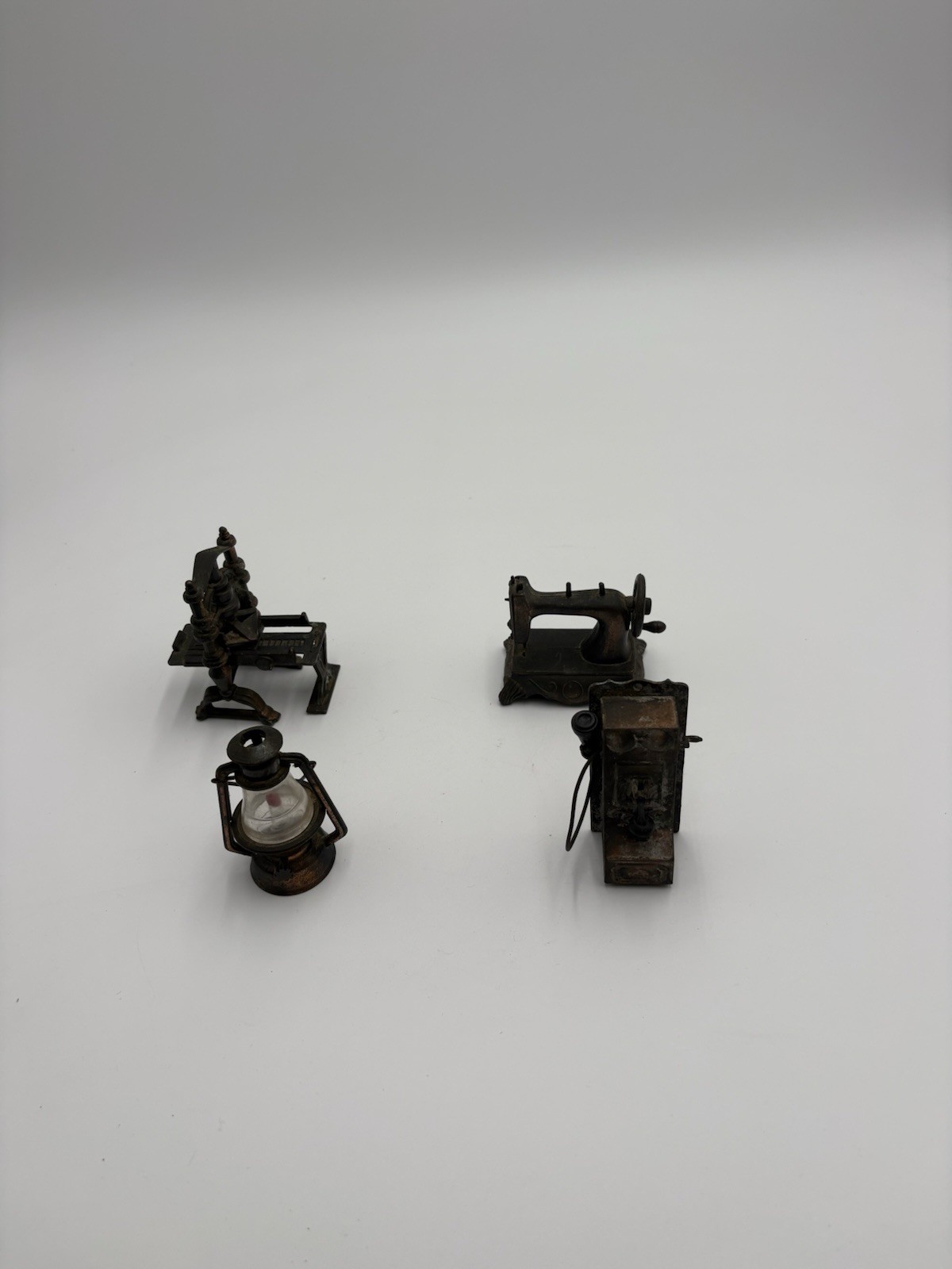 Vtg 1970\'s Durham Industries Metal Miniatures Lot of 4 Die Cast Figurines