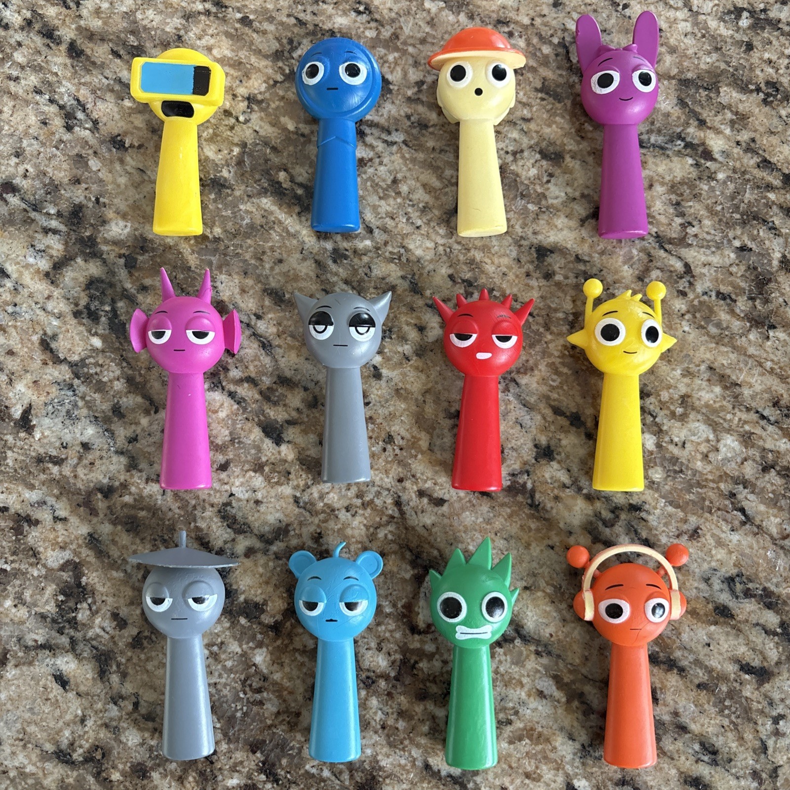SPRUNKI TOY MINI - FIGURINE LOT OF 12. IN GREAT CONDITION