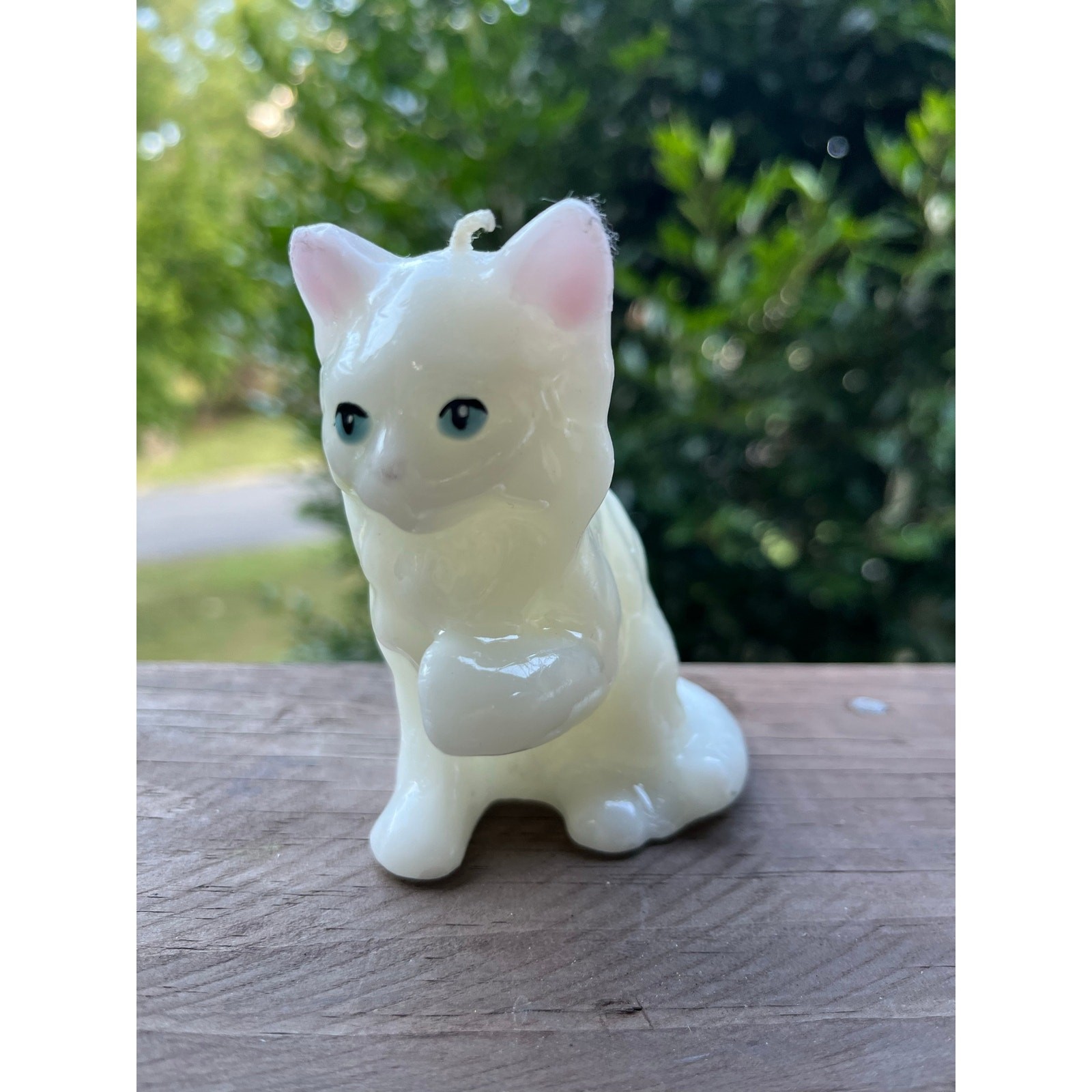Vintage Figural Cat Candle White Pearlized Kitten Unburned Wick Intact Decor 4in