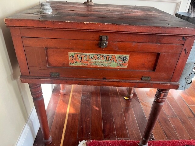 Antique Egg Incubator Chicken Farmhouse Cabin Farm Agricultural Advertising NICE