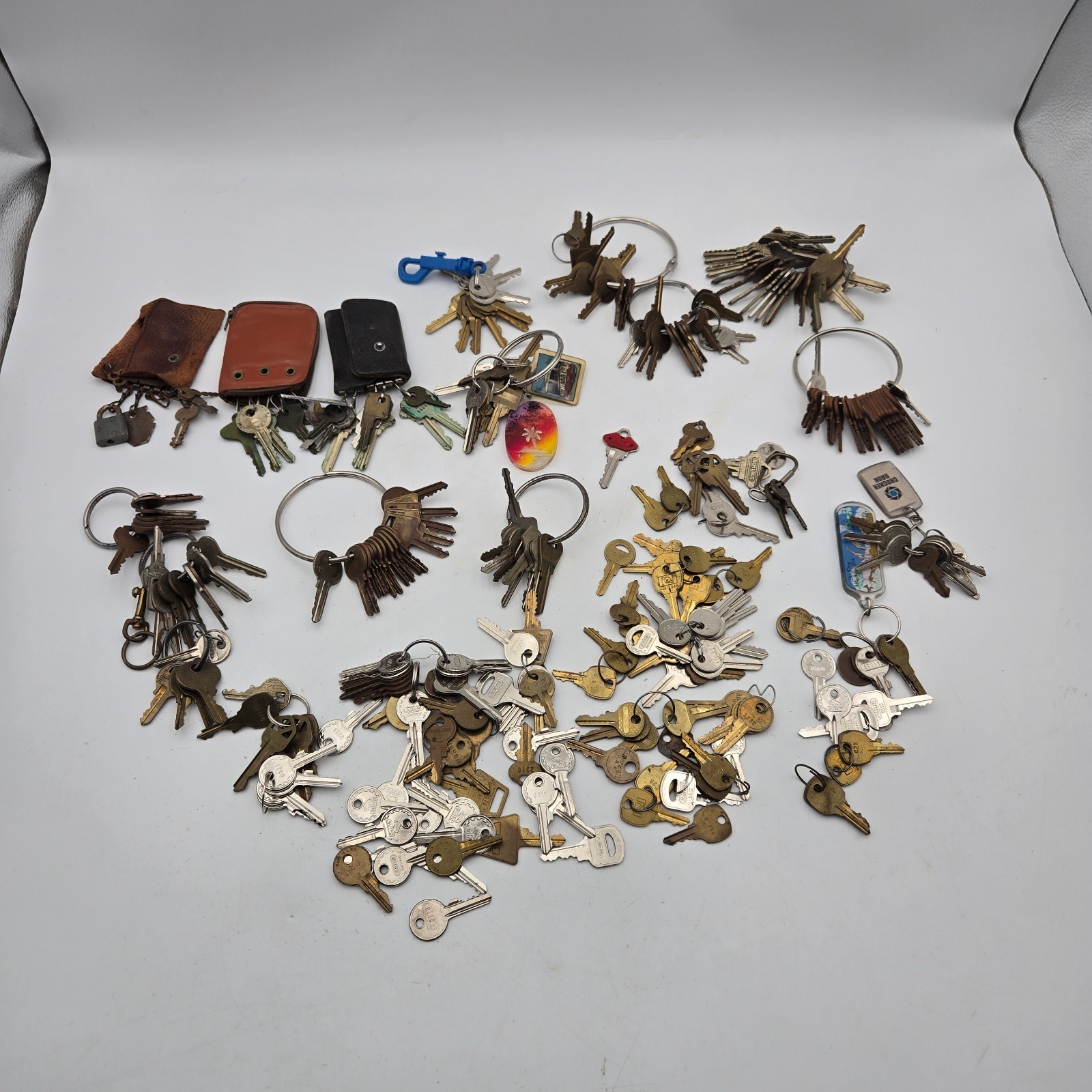 6 Lb Vintage Key Lot Bulk Leather Key Cases Holders Fobs Steampunk Craft Keys