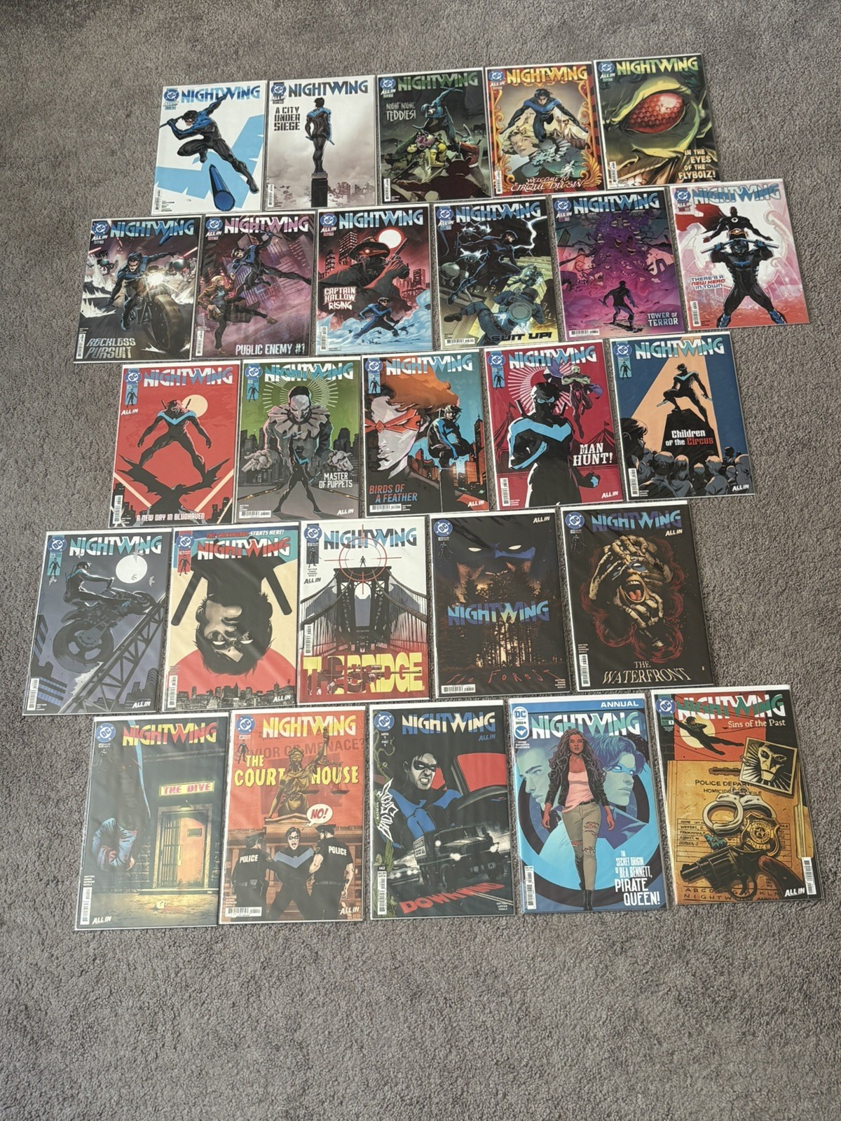 DC Nightwing 2016 119 - 142 + 2024 Annual 2025 Annual Watters 26-Issue Comic Lot