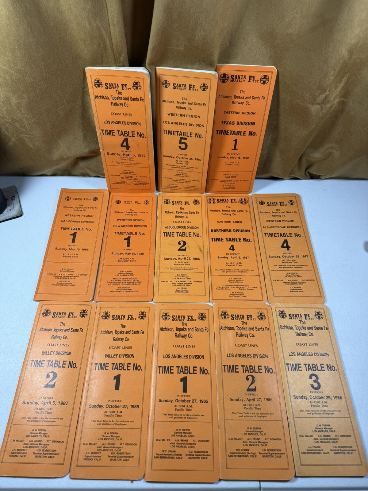 Vintage Santa Fe ATSF Railroad Employee Timetables 1985-1988 Lot of 13 