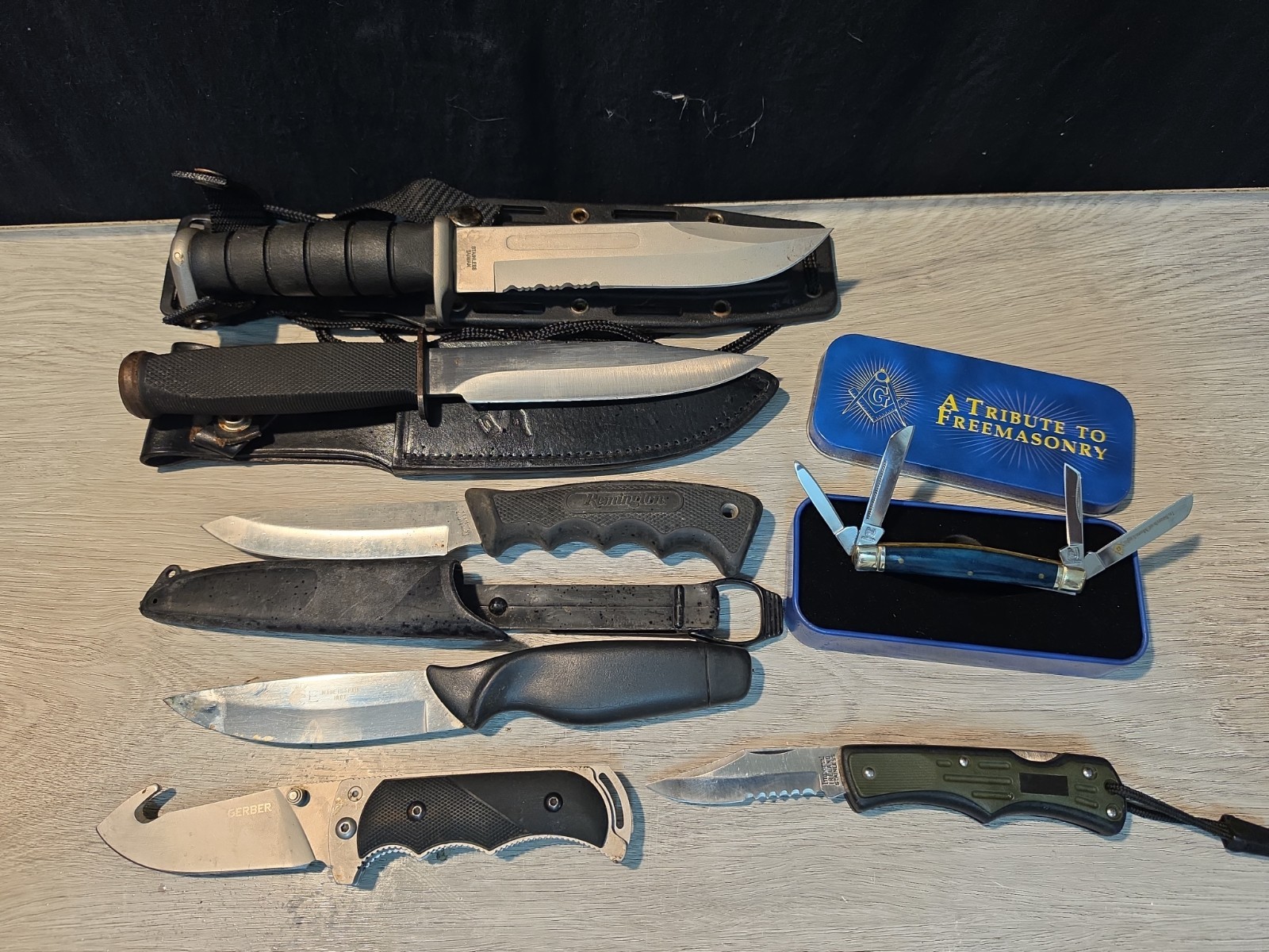 Lot of 7 Various Knives, Gerber, Remington, ALCE Inox, Imperial, Rough Rider