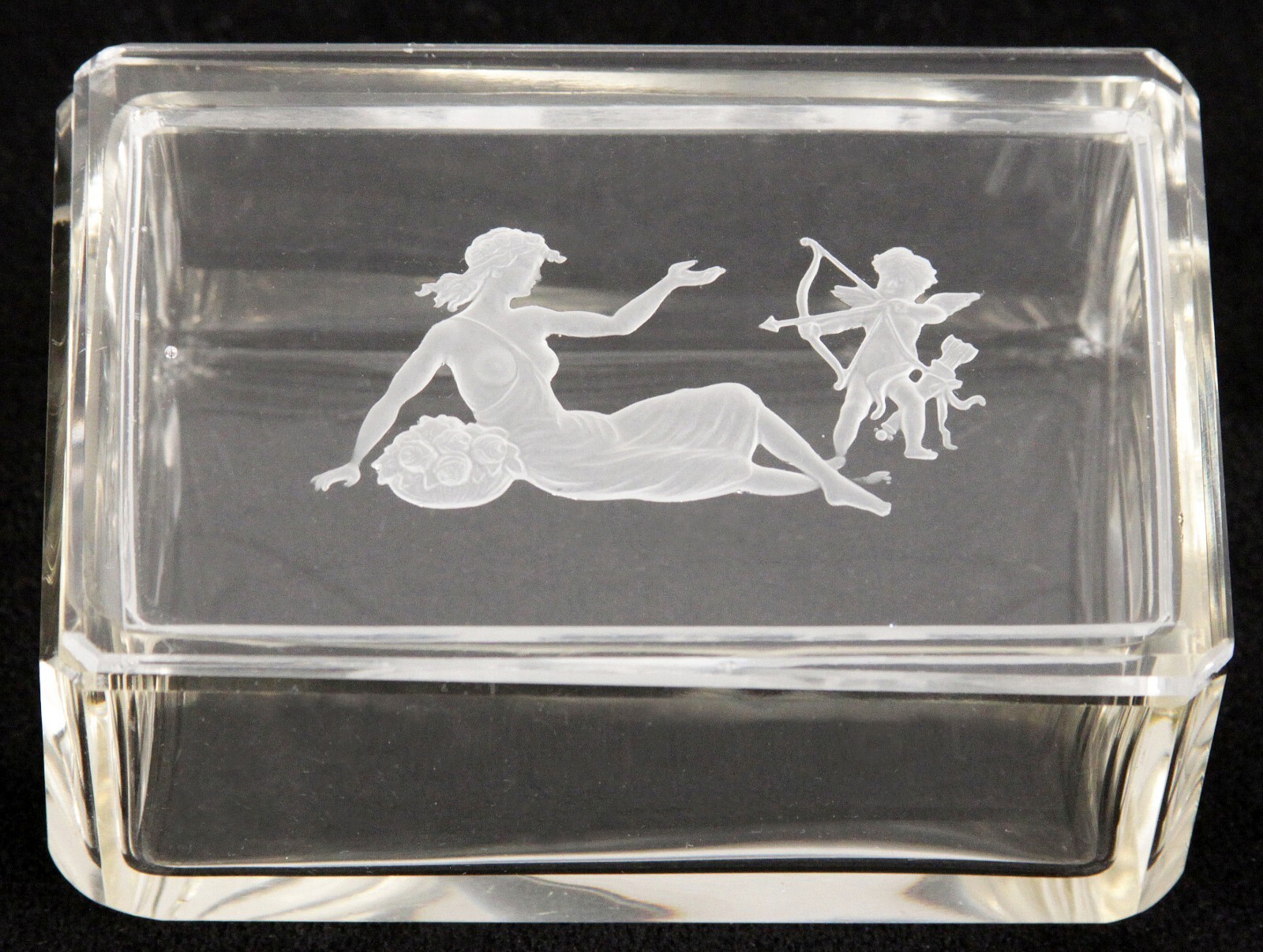 Antique Art Deco Cut Crystal Intaglio Heinrich Hoffman Cupid Psyche Vanity Box