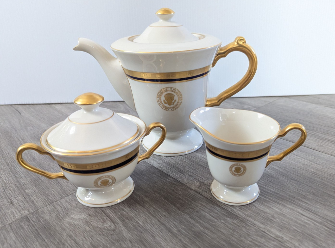 Authentic Presidential Seal Air Force One China RARE THREE-PIECE COFFEE SERVICE