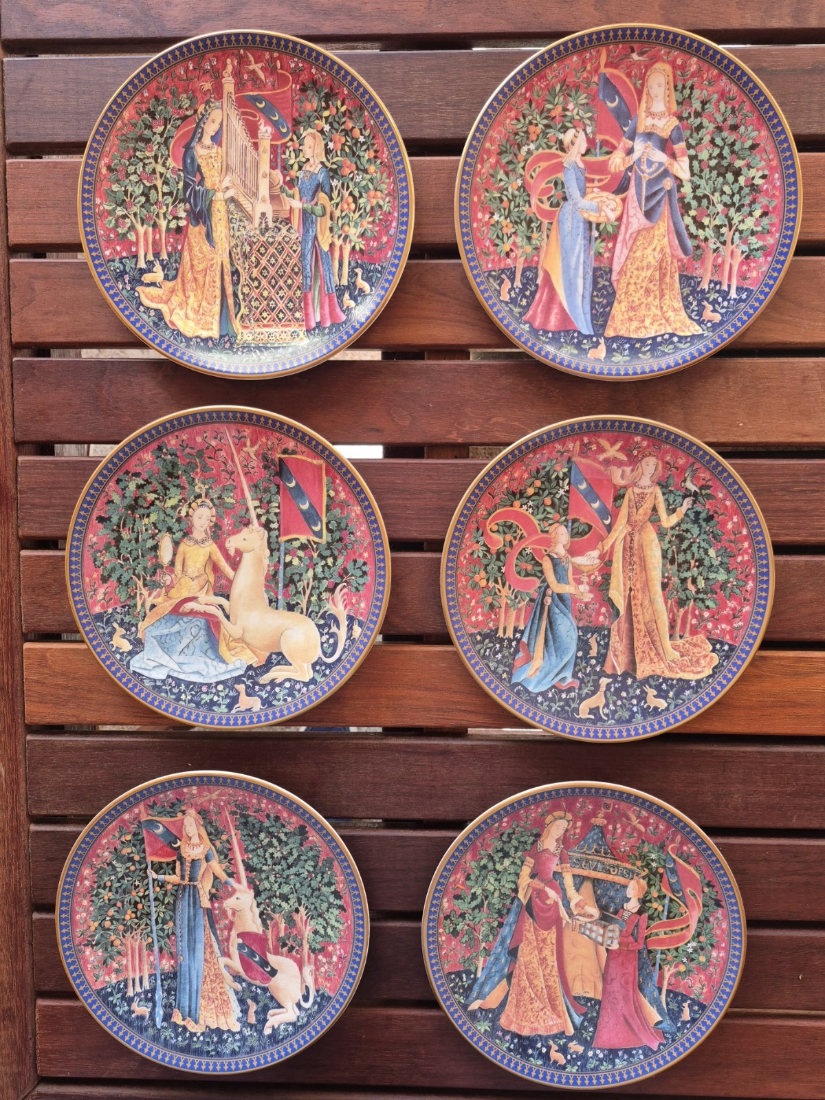 Royal Worcester The Lady and The Unicorn Collection Set of 6 Plates w/COA, boxed