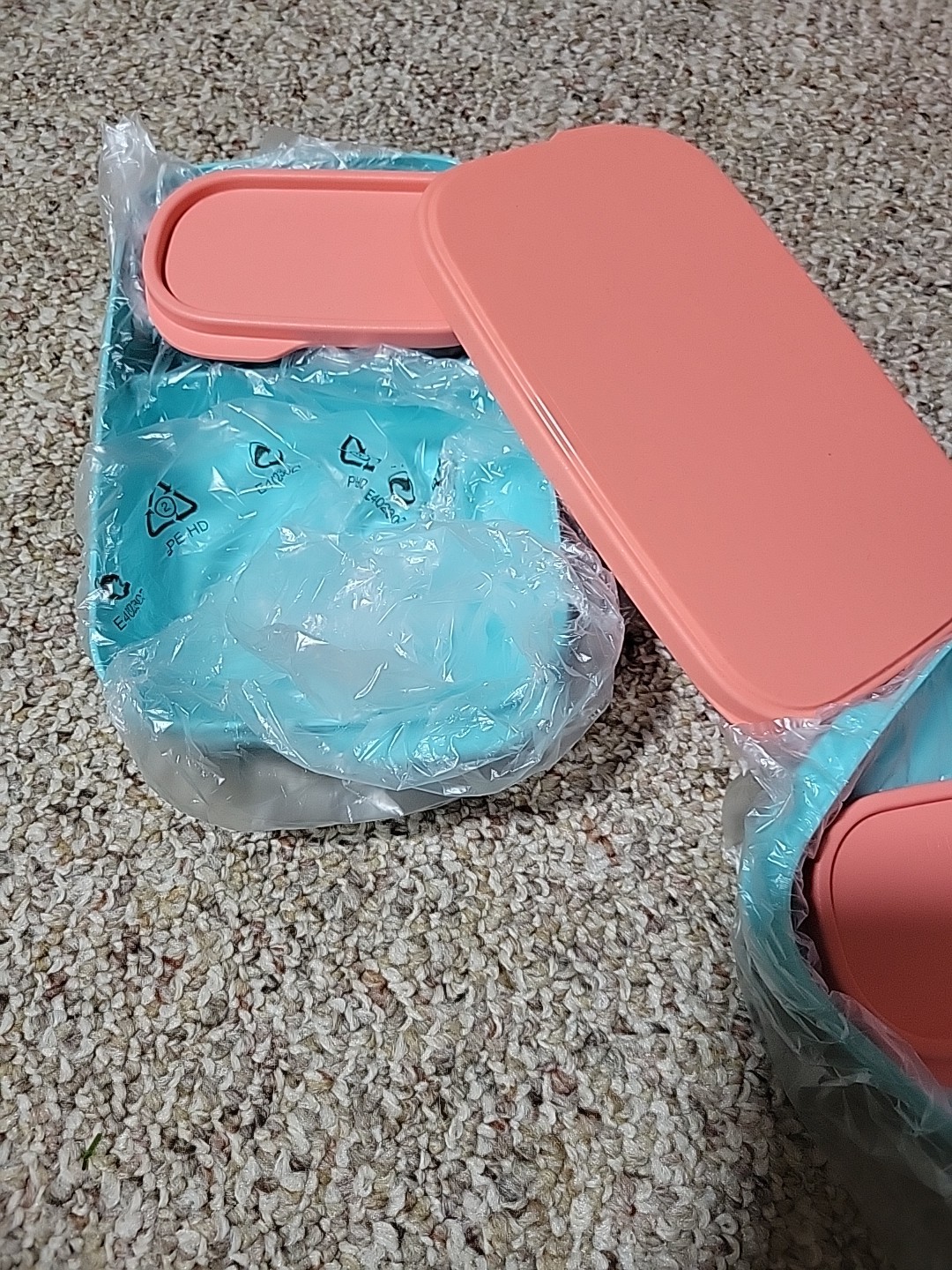 Tupperware Slim Lunch My Lunch Divided Set-inner lunch 2 Containers With Seals 