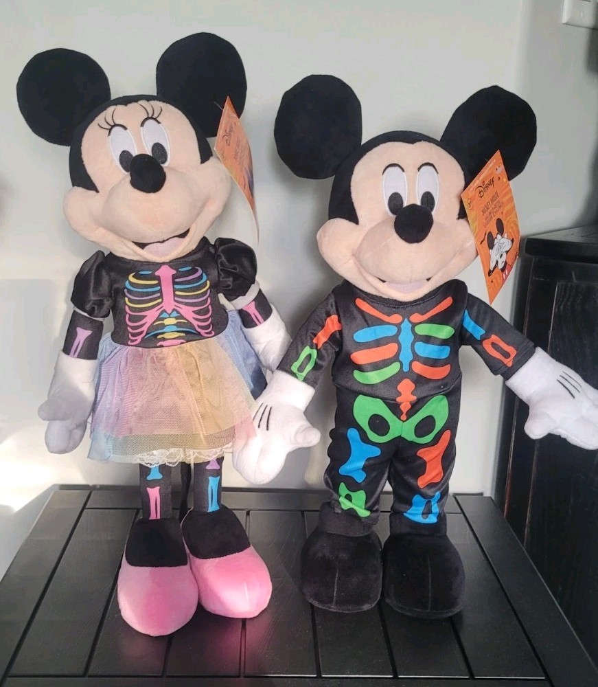 NWT Disney Halloween Mickey & Minnie Neon Skeleton Porch Greeter Set 🎃