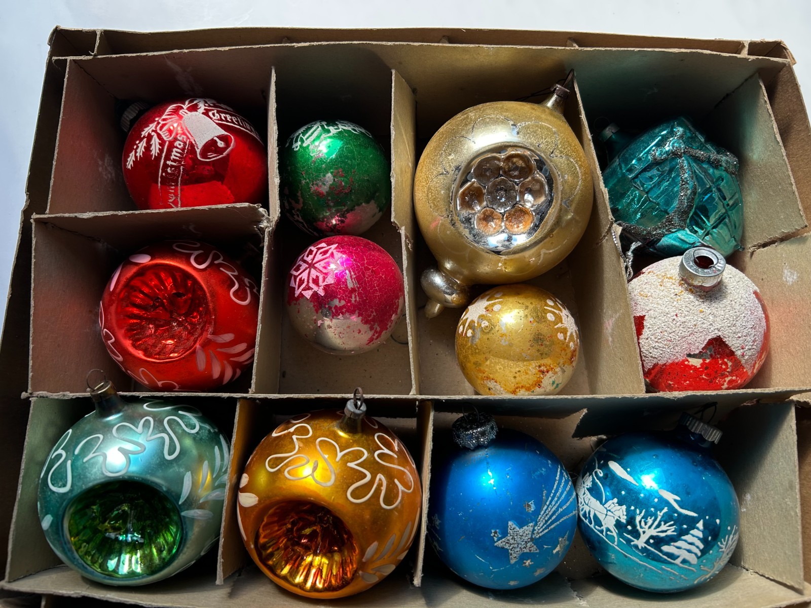 Vintage 40/50/60 Mixed Set 12 Christmas Ornaments Shiny Brite + Others w/ Box