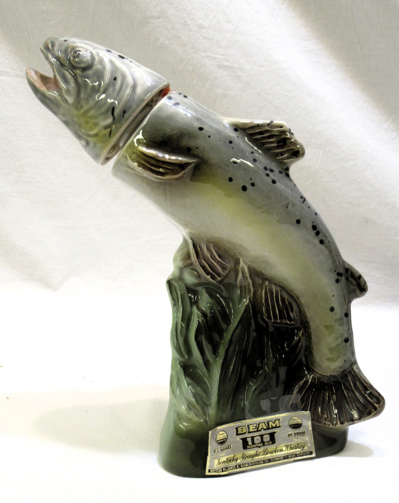 Vintage 1976 Jim Beam Trout Fish Decanter  Fishing Hall Of Fame - Empty -
