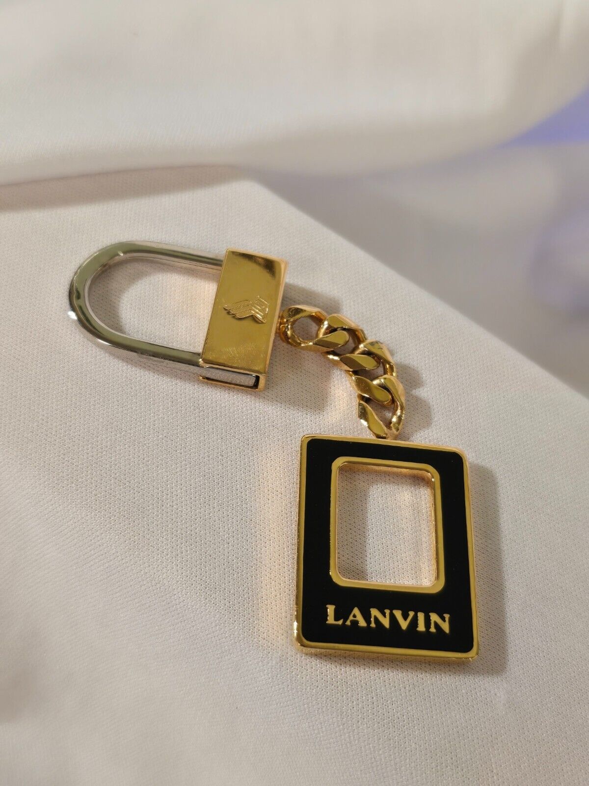 VINTAGE 1980s LANVIN Paris DESIGNER KEYCHAIN BY SINGAPORE AIRLINES TAG FOB Italy