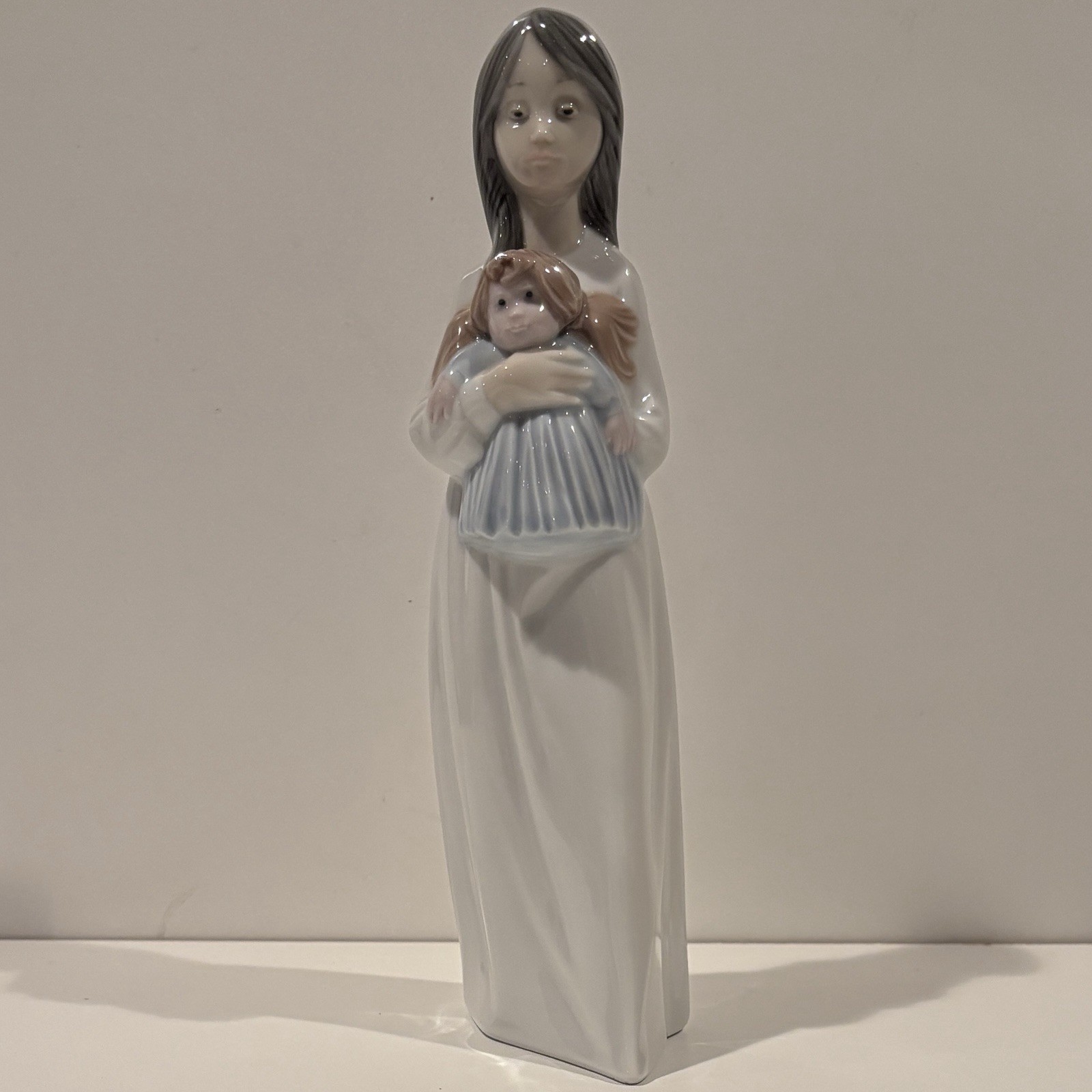 NAO by Lladró Porcelain Figurine Woman Holding Girl Hand Painted Glossy 1990