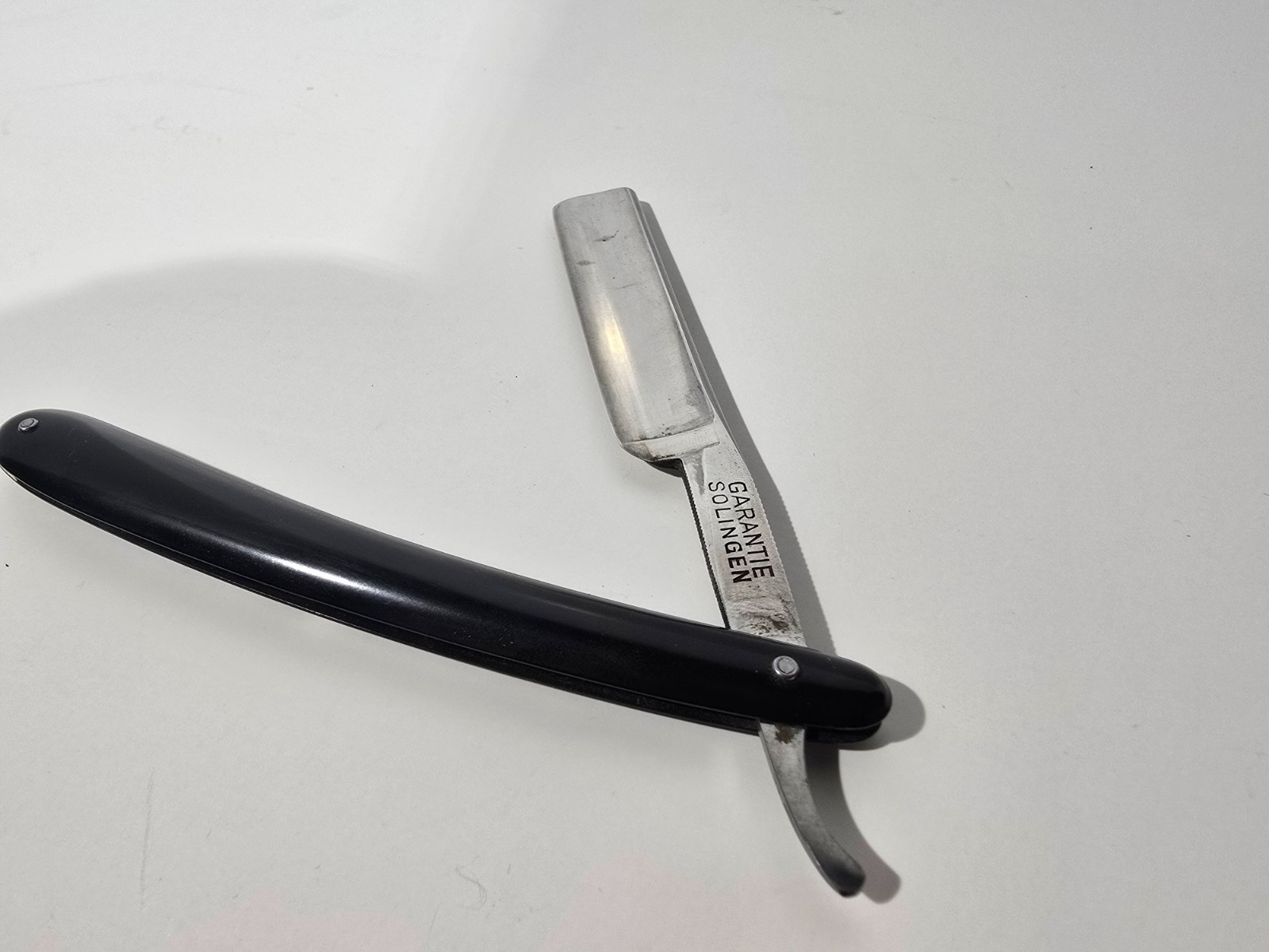 German Garantie 6/8 straight razor