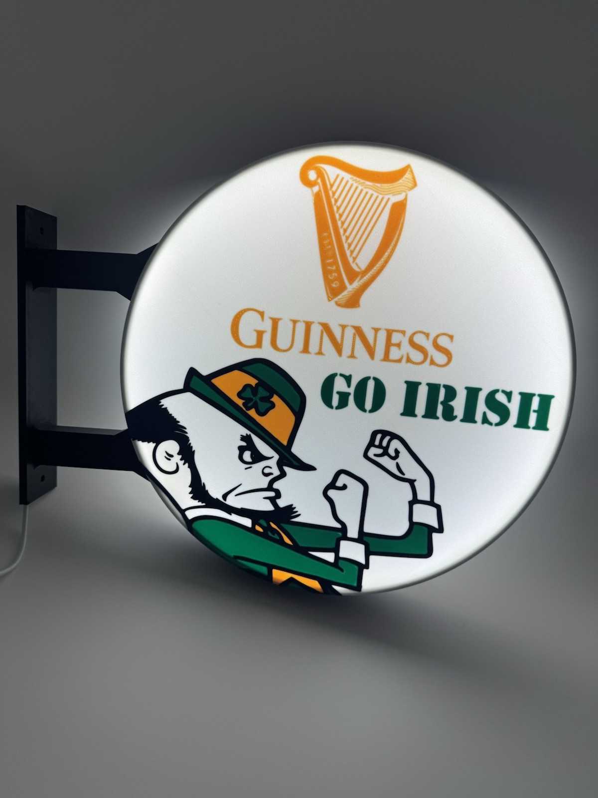Guinness Beer Notre Dame Pub Style Dual Side Light Up LED Sign Bar Irish College