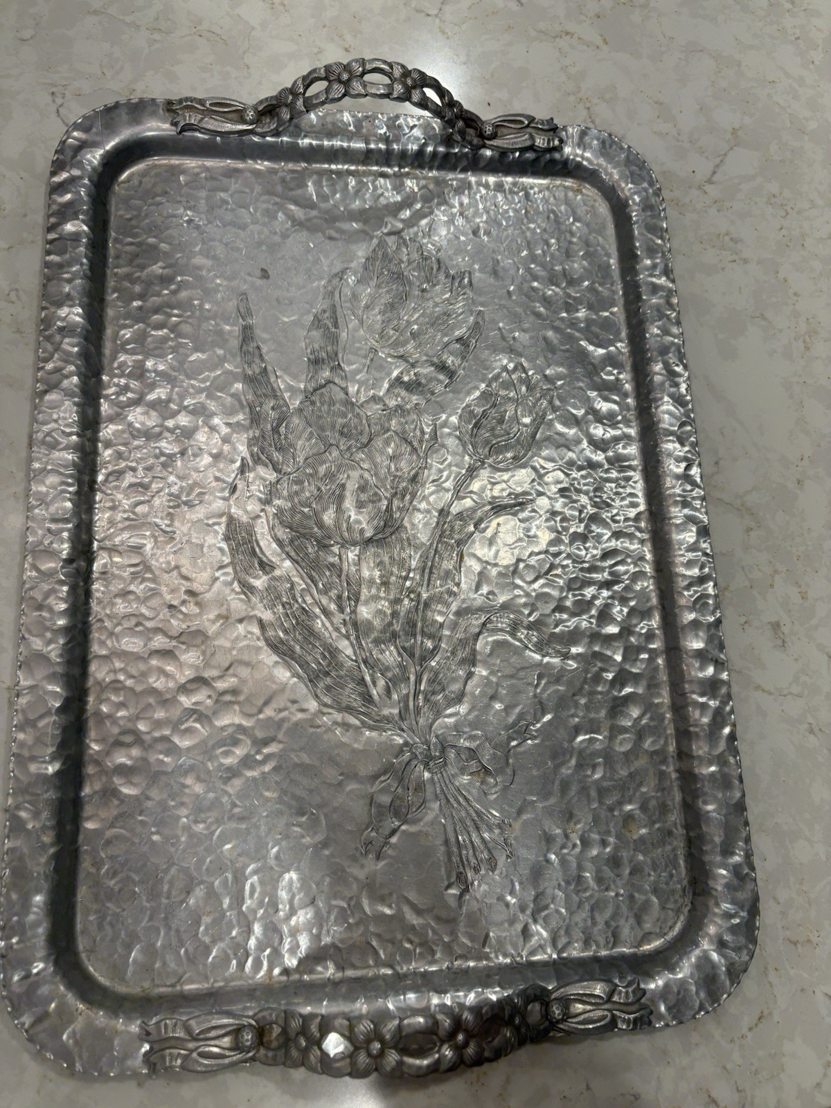 Vintage Rodney Kent 408  Hammered Aluminum Tulip Bouquet Tray 20