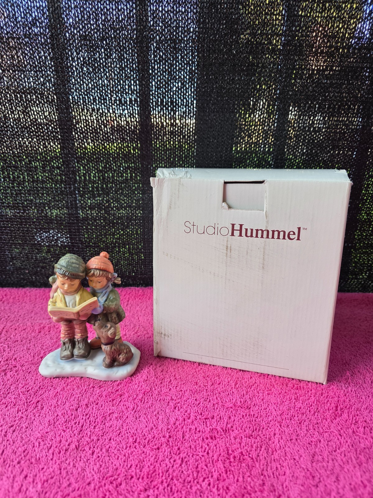 Hummel Holiday Harmony BH 18 1996 Goebel Berta Hummel Figurine