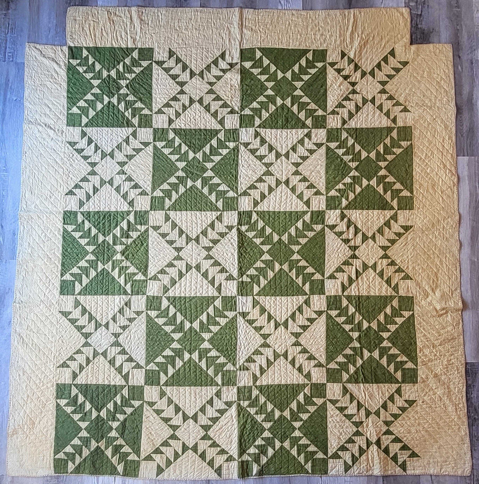 Antique 1800 Patchwork Quilt Butterscotch Green Wild Goose  Chase T Four Poster