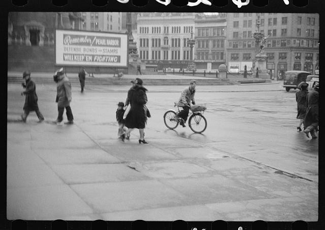 Photo:Indianapolis Indiana 1942 Rainy Day Street Scene Bicycle Pedestrians