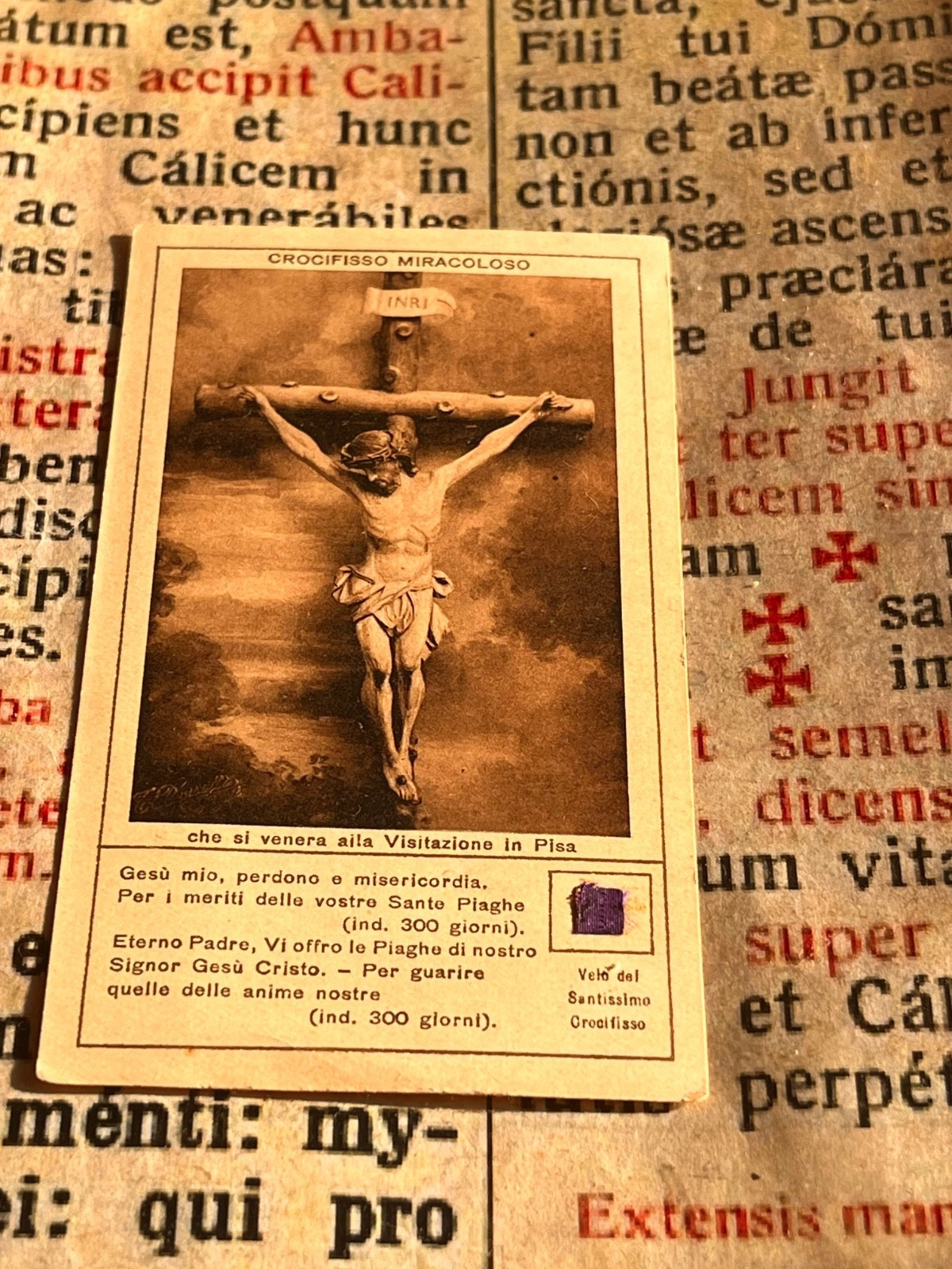 RELIC EX-VEIL OF THE MIRACULOUS CROSS : with handmade hazelnut wood holy cross 