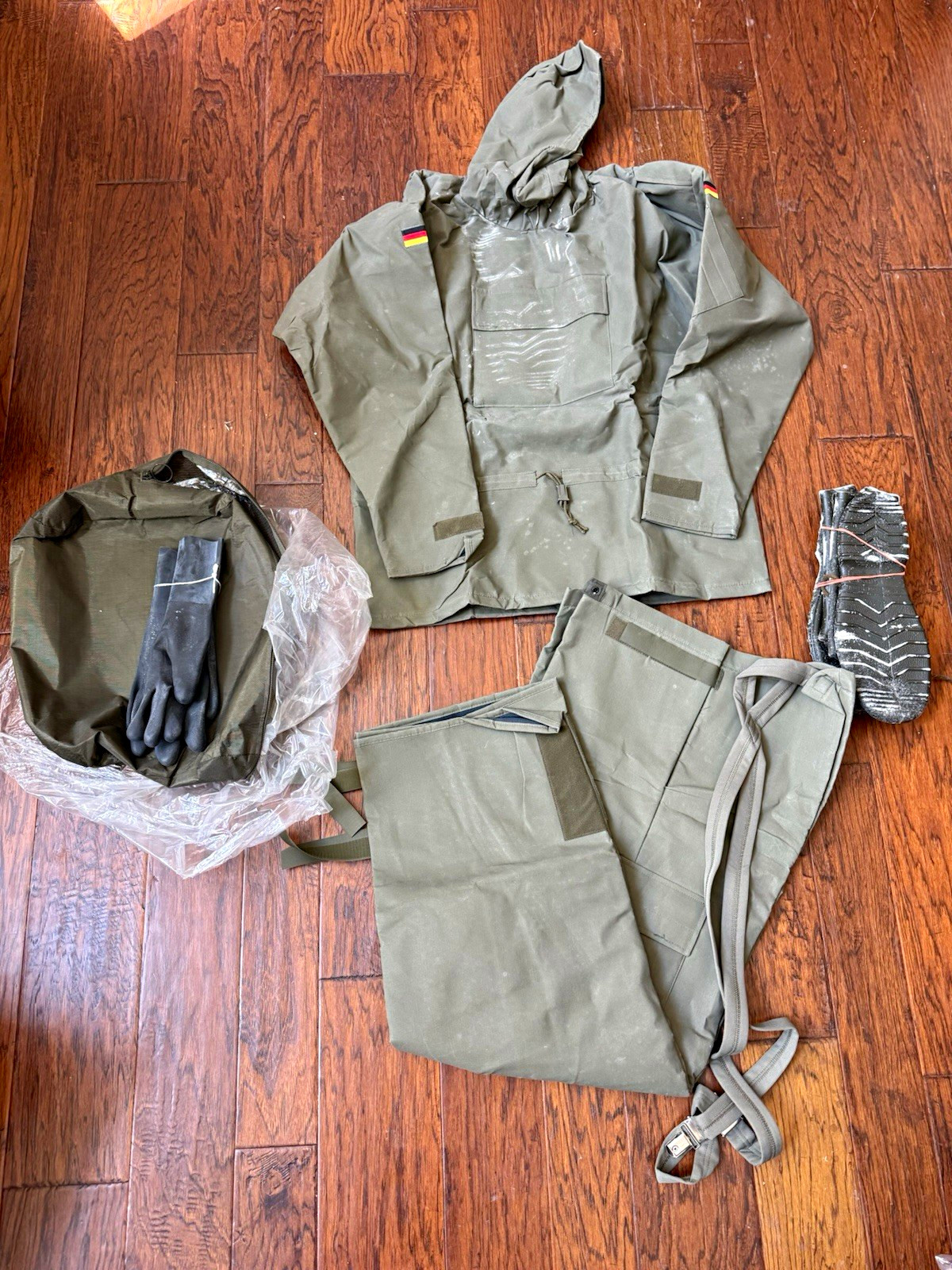 Helsa Worke German NBC Protective Suit Set w/ Hood, Gloves, Boot Covers & Bag