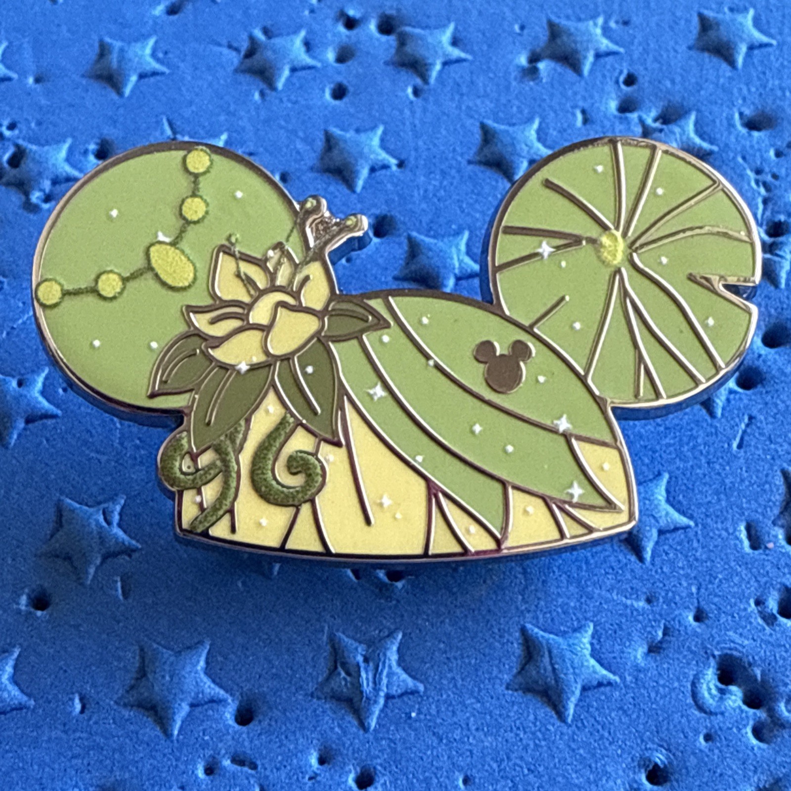 2025 Disney WDW Hidden Mickey Ear Hats Tiana Wave B Trading Pin