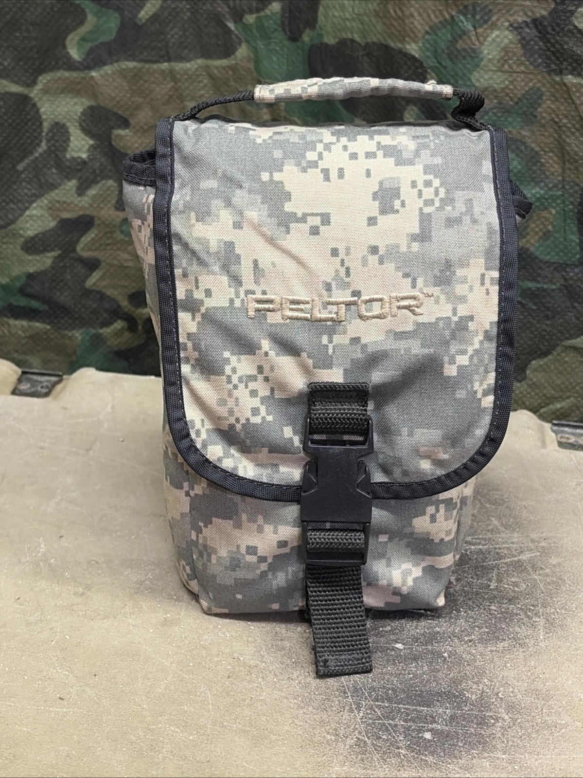 Peltor COMTAC ACU Padded Headset Pouch ACH Protective Case Belt Mounted