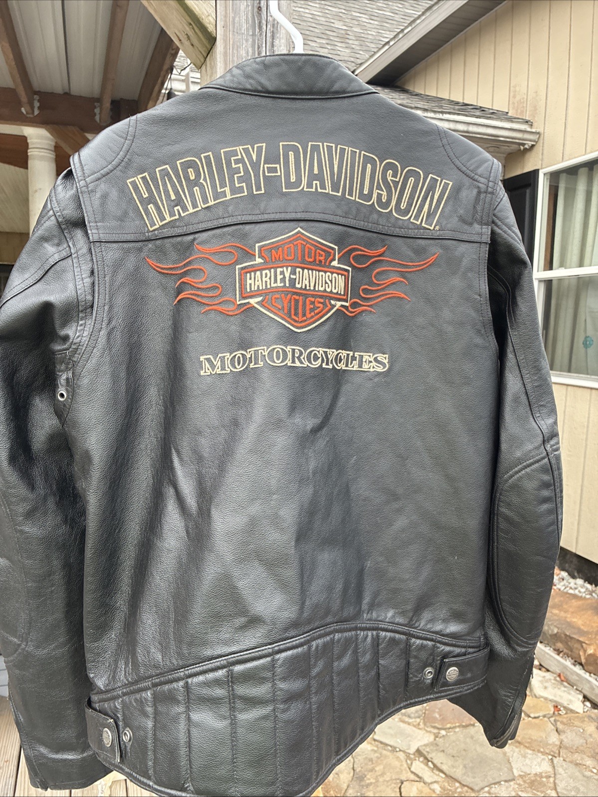 Harley-Davidson Men's Ride Ready Flame Leather Jacket Medium M Black 98000-10VM