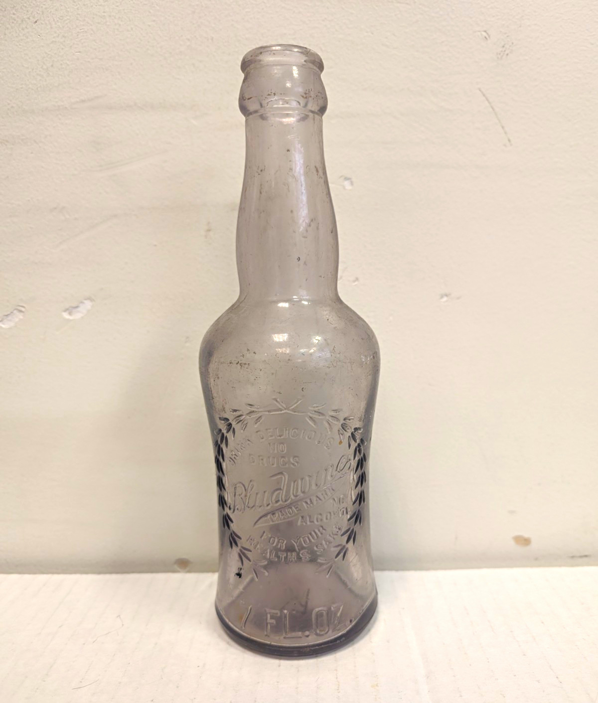 Antique 1910s Bludwine Soda Bottle 7 fl oz Embossed Wheat Wreath No Drugs Clear