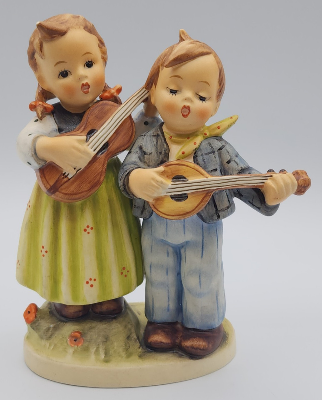 Goebel Hummel # 159 Hausmusik Happy Days ca 6 1/4\