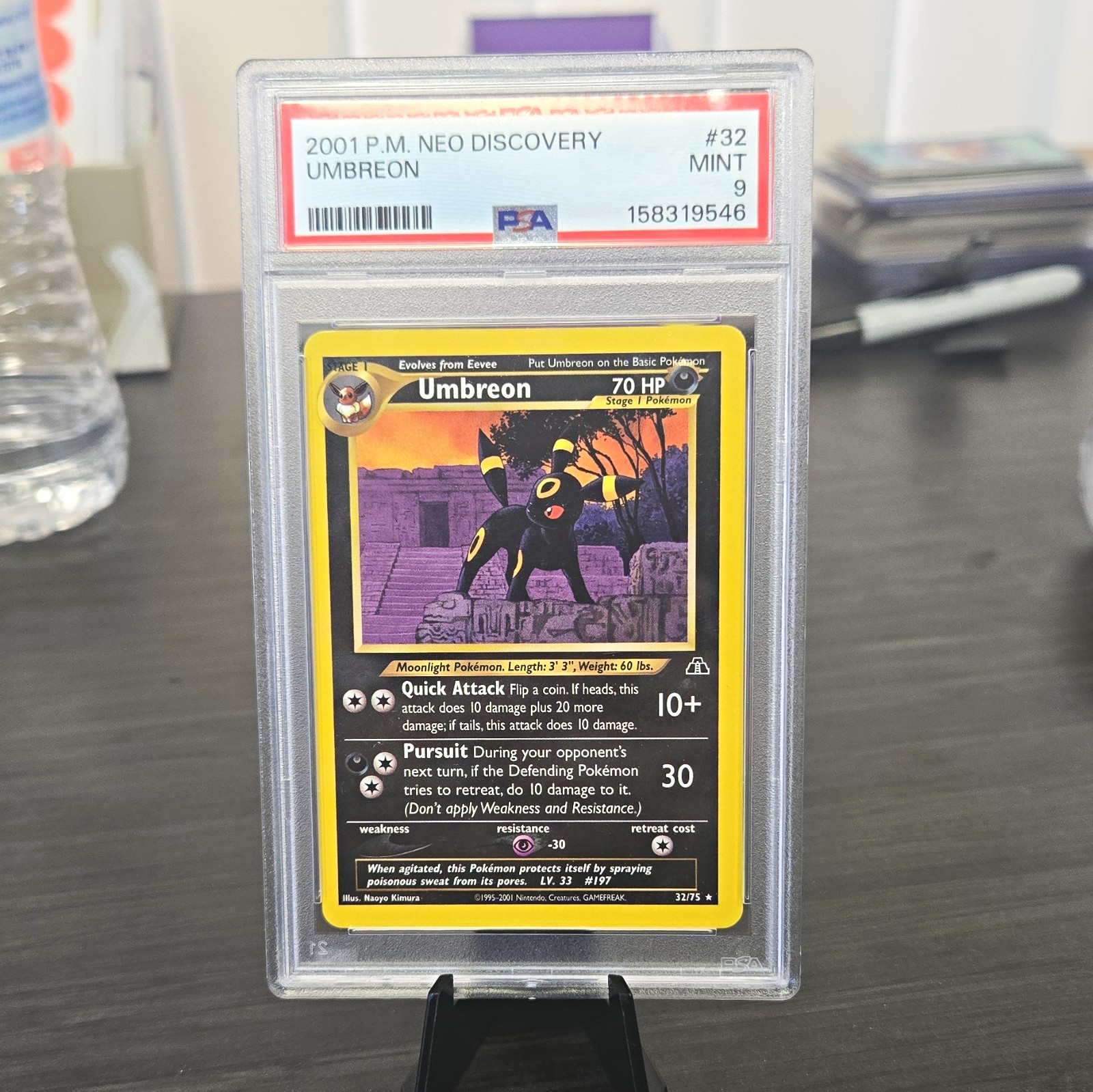 Pokémon 2001 Neo Discovery Umbreon 32/75 English Graded PSA 9