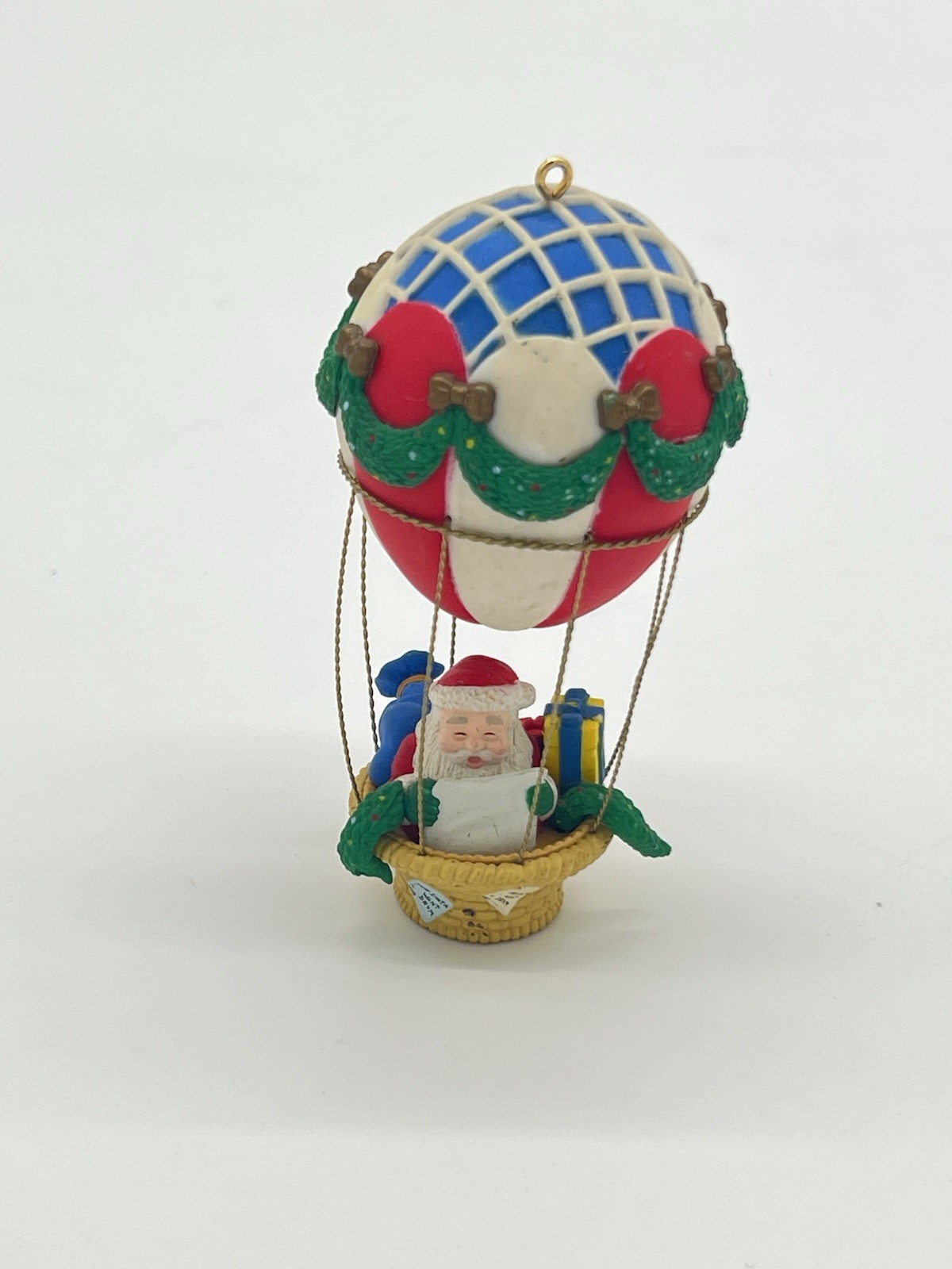 Vintage 1992 Noma Santa in Hot Air Balloon Christmas Ornament