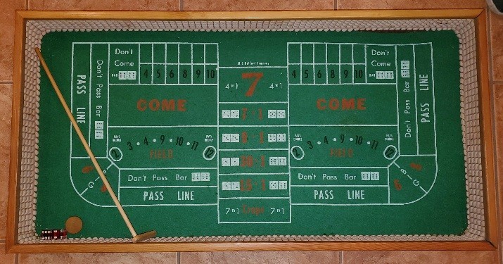 Vintage M.C. BALLARD CO Tabletop Craps Game Layout Wood Frame Bumper Walls GrVC