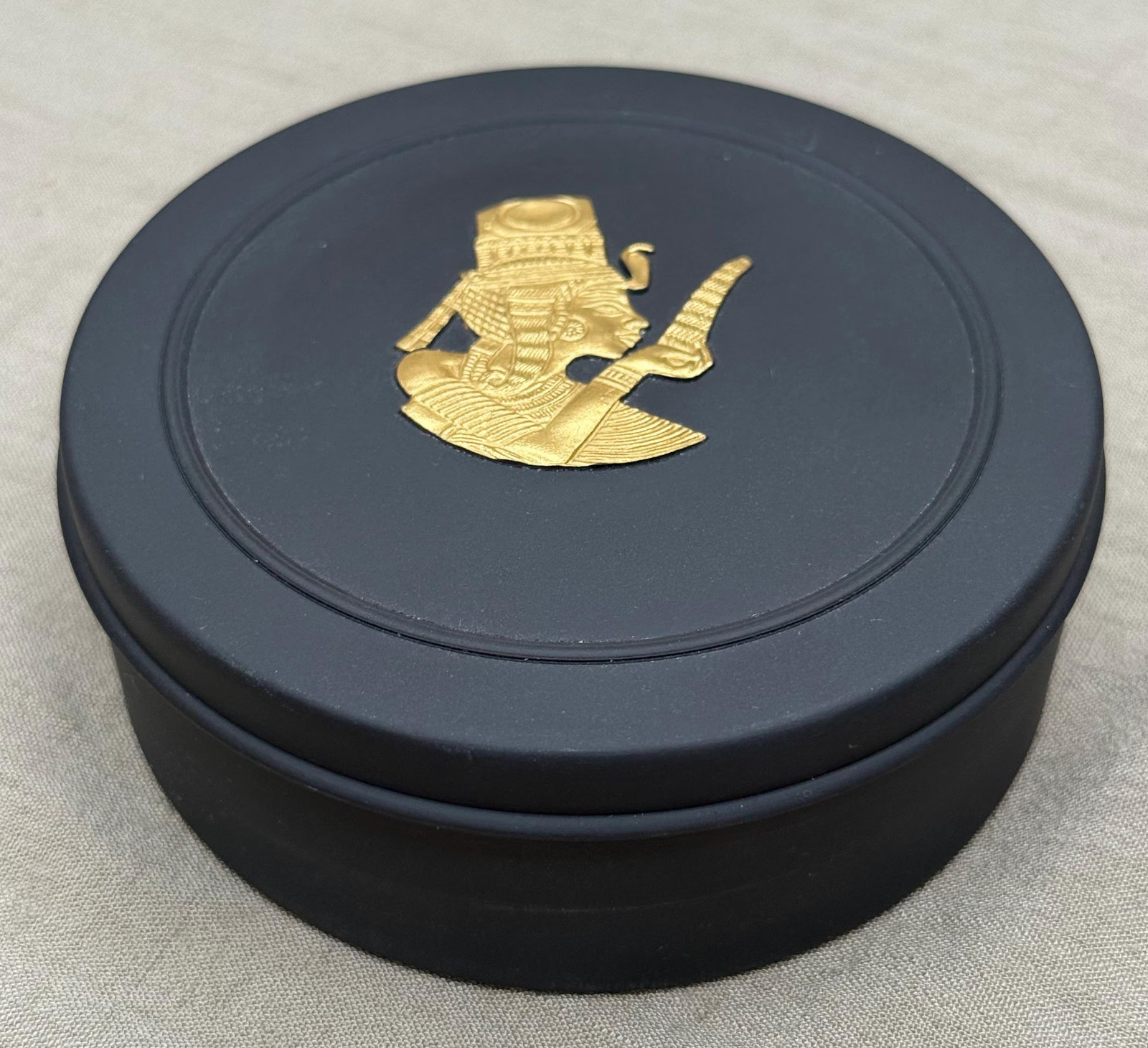 Wedgwood Black Basalt Egyptian Trinket Box – Ankhesenamun Gold Relief Box Round