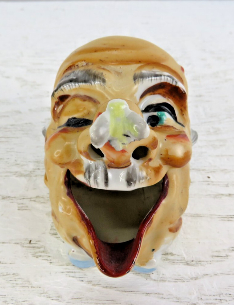 VINTAGE 1940\'s FLY ON NOSE OLD MAN CIGAR ASHTRAY MADE IN JAPAN