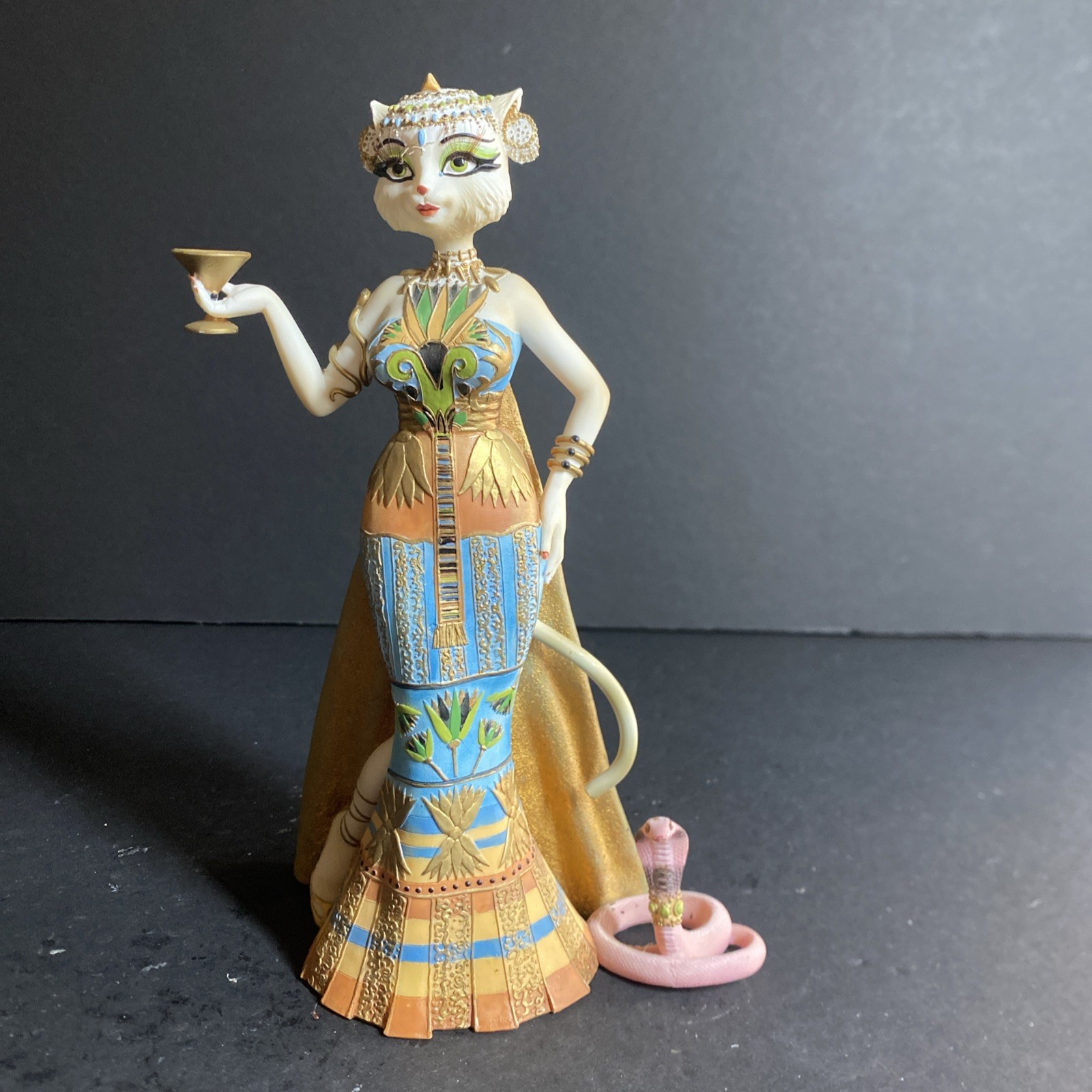 Margaret Le van alley cats KITTY PATRA QUEEN -Rare no tag/box 