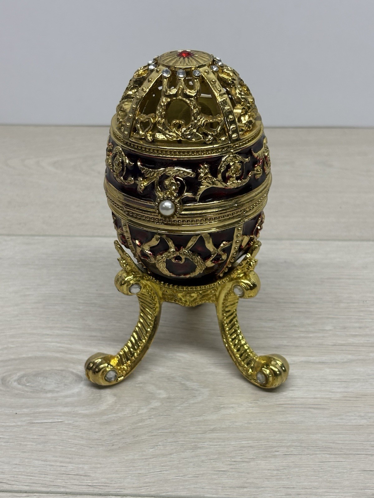 Collette Art Cie Collection Egg Music box Heavy Enamel 