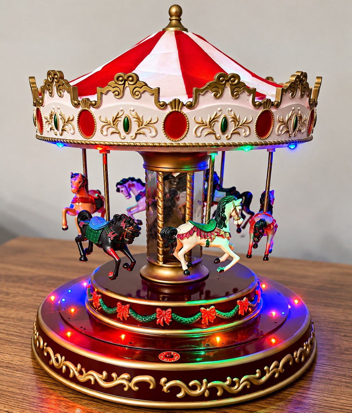Vintage Musical Carousel – Lights & Music Work/ Mr. Christmas Gold Label 2009