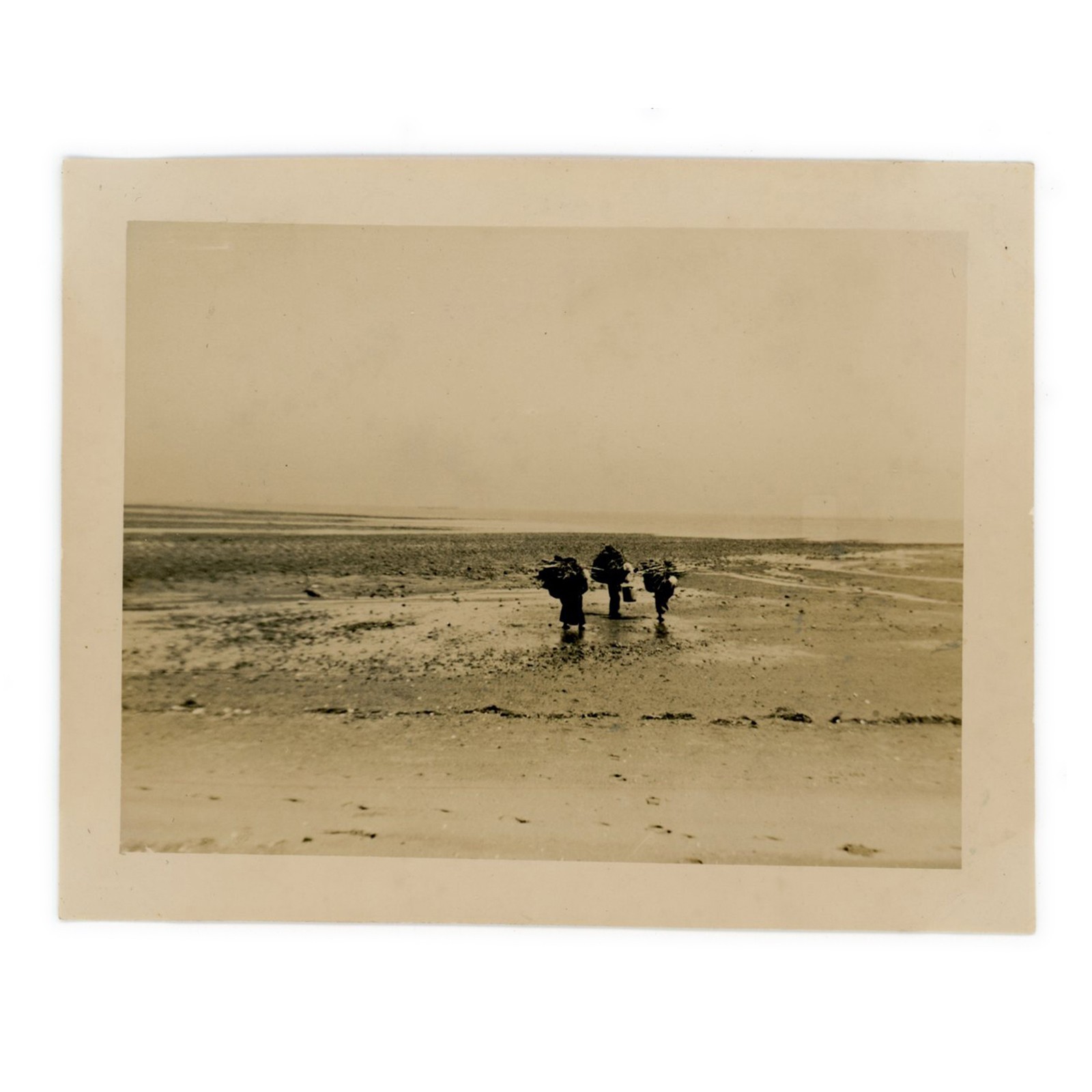 Photograph of 3 Women Carrying Bundles at Tsuiki Beach Japan c1950 - Fukuoka